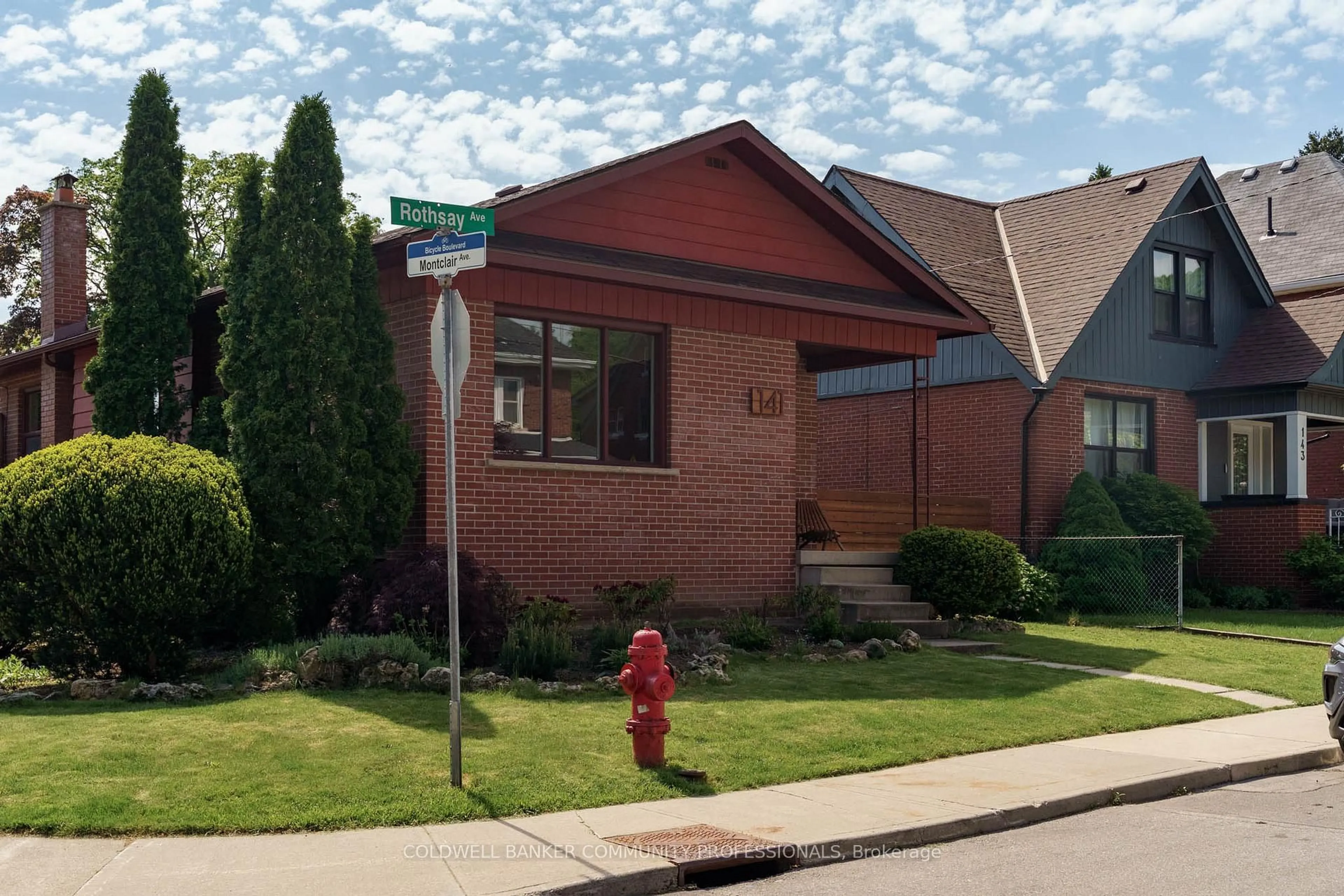 Home with brick exterior material, street for 141 Rothsay Ave, Hamilton Ontario L8M 3G5