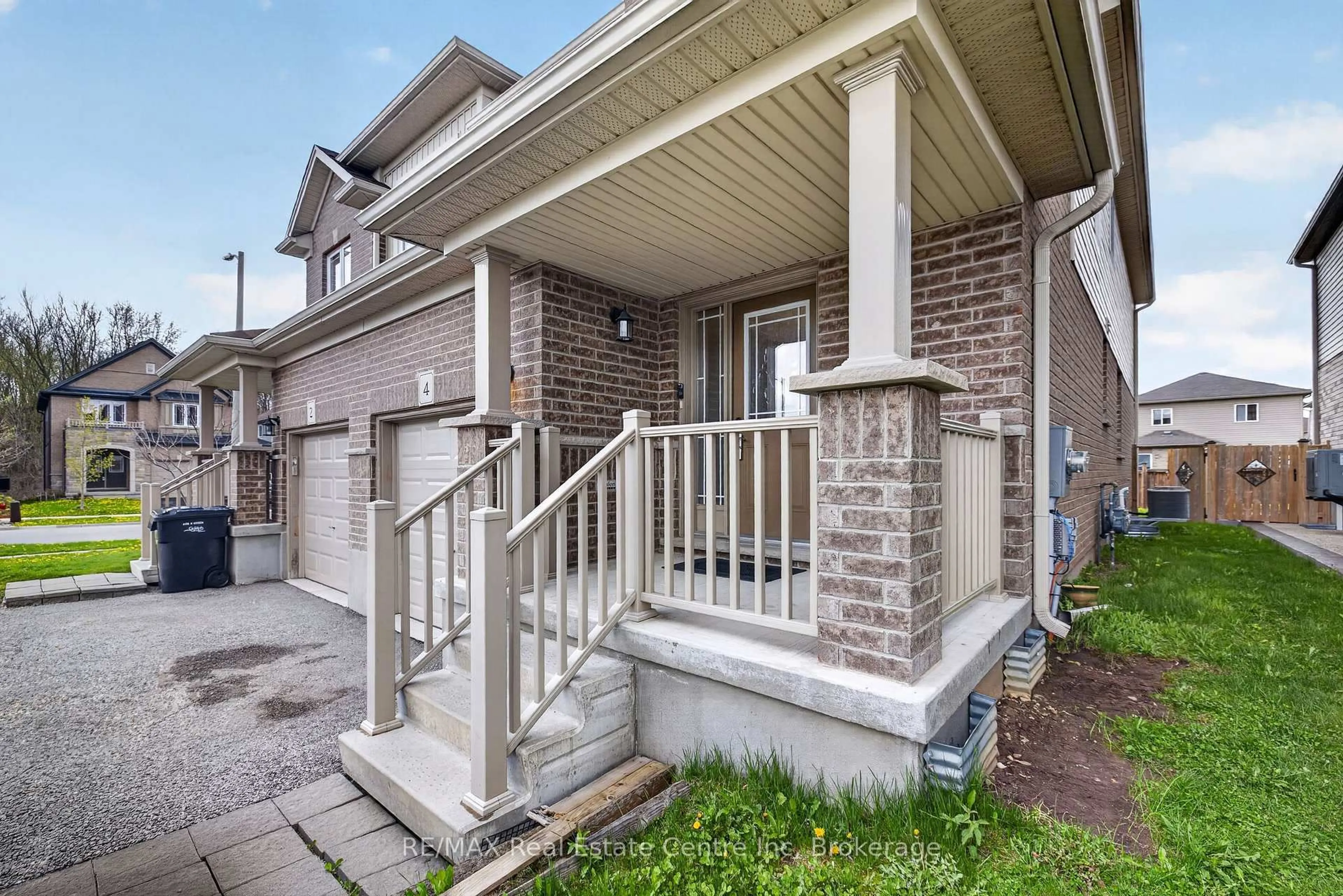 Unknown for 4 Drone Cres, Guelph Ontario N1K 0C1