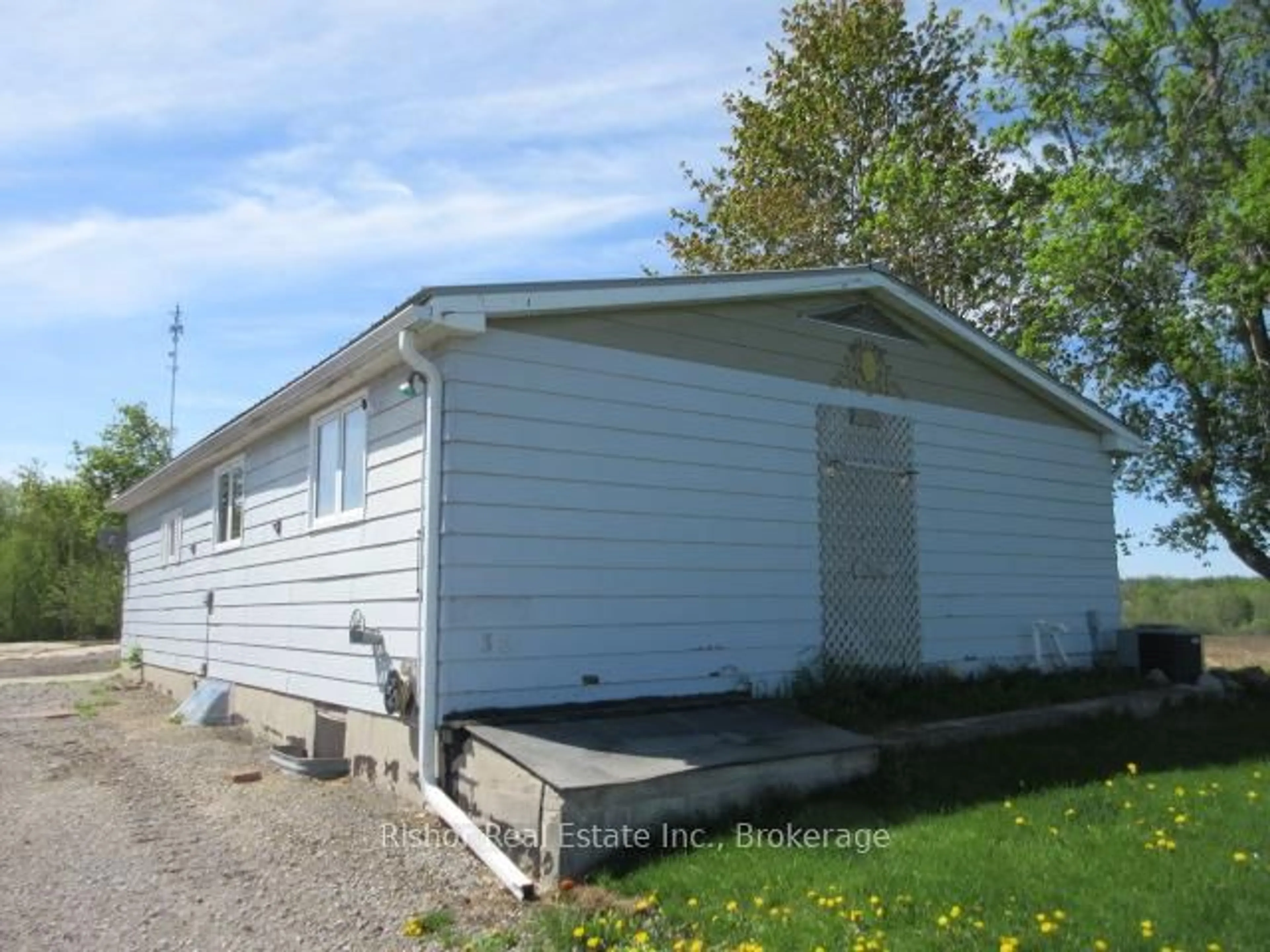 Shed for 35 5th Line, Otonabee-South Monaghan Ontario K0L 1V0