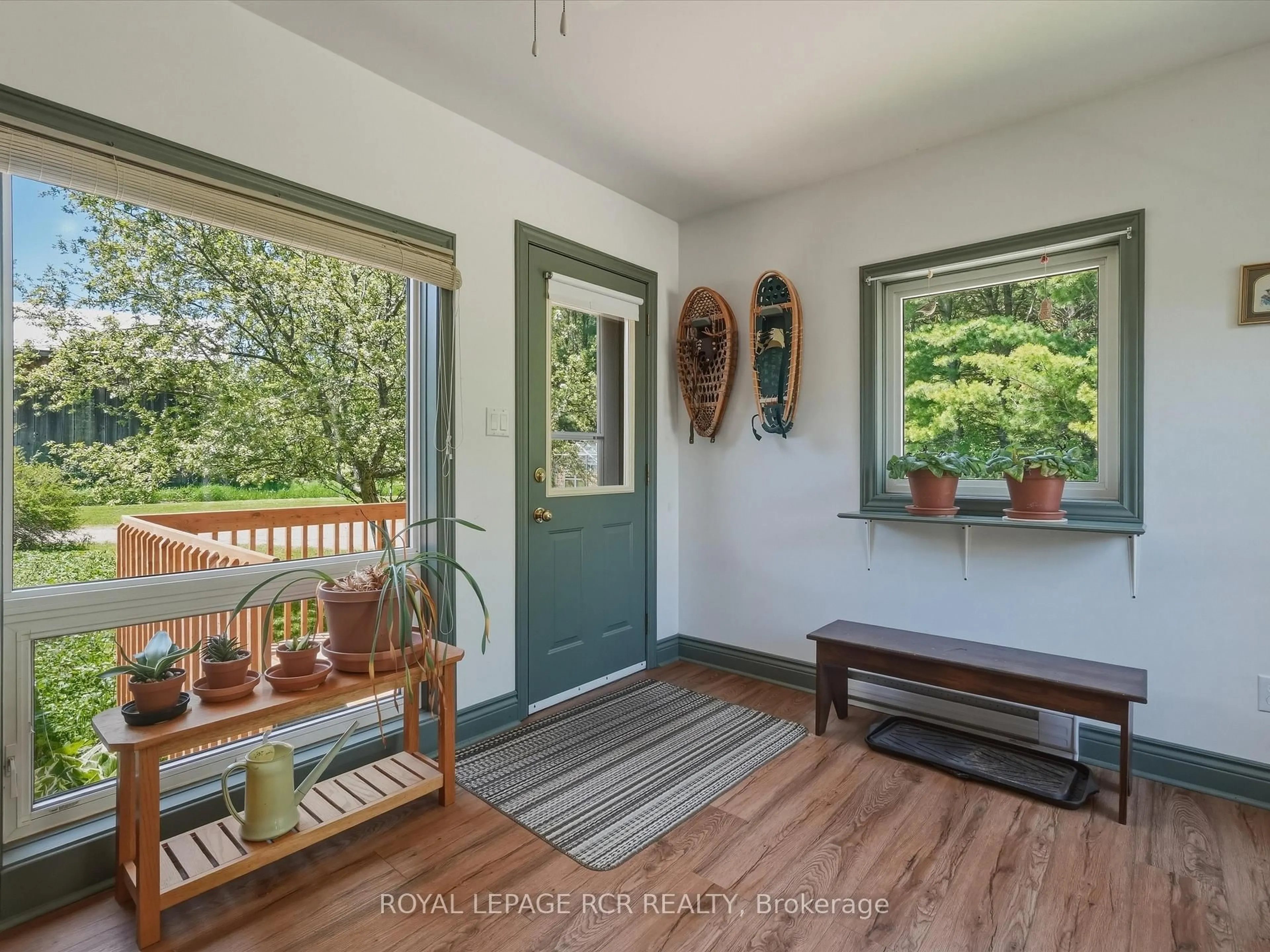 Indoor entryway for 996248 Mulmur-Tos Townline, Mulmur Ontario L9V 0N1
