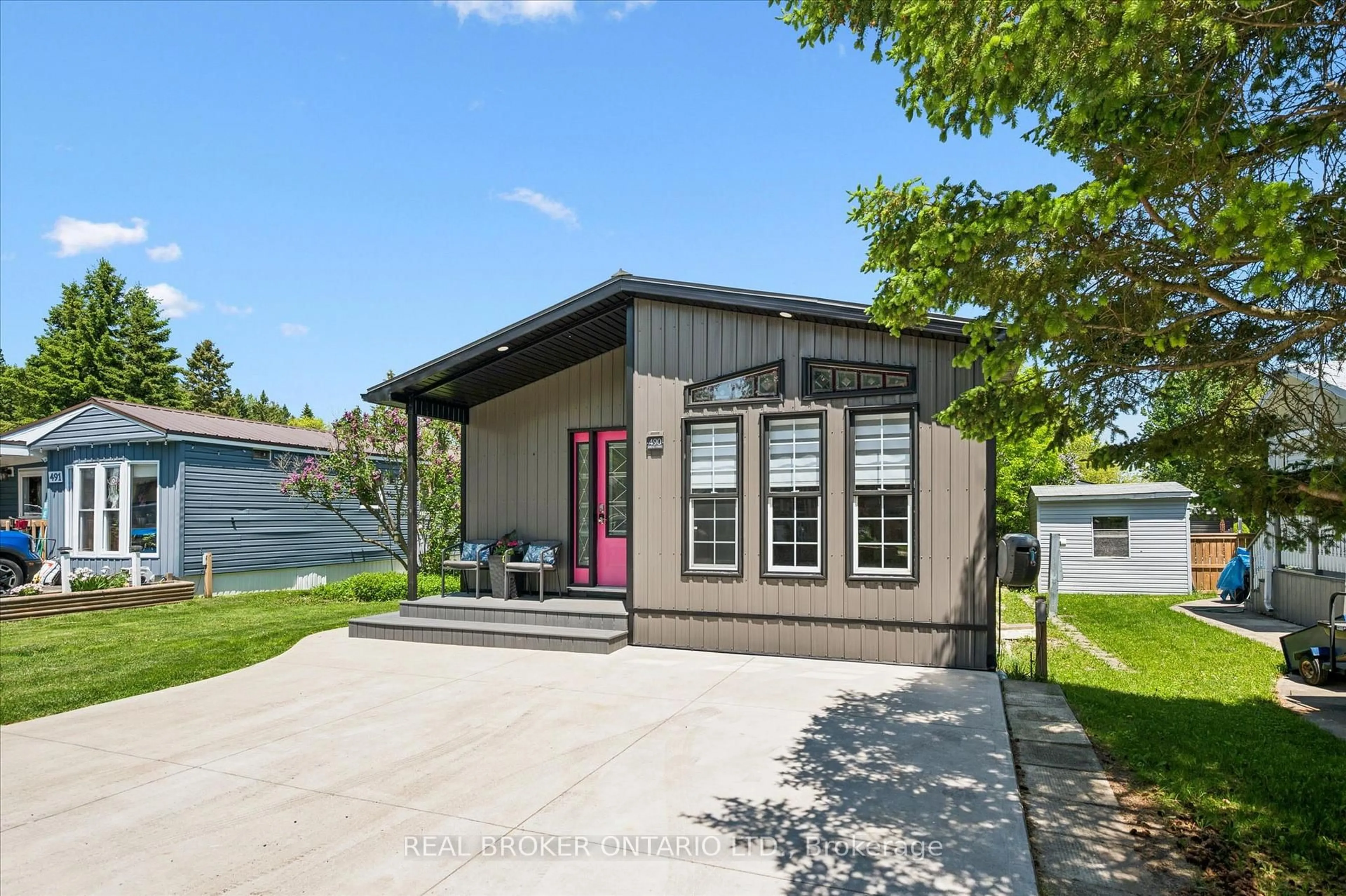 Unknown for 490 Spruce St, Centre Wellington Ontario N1M 2W5