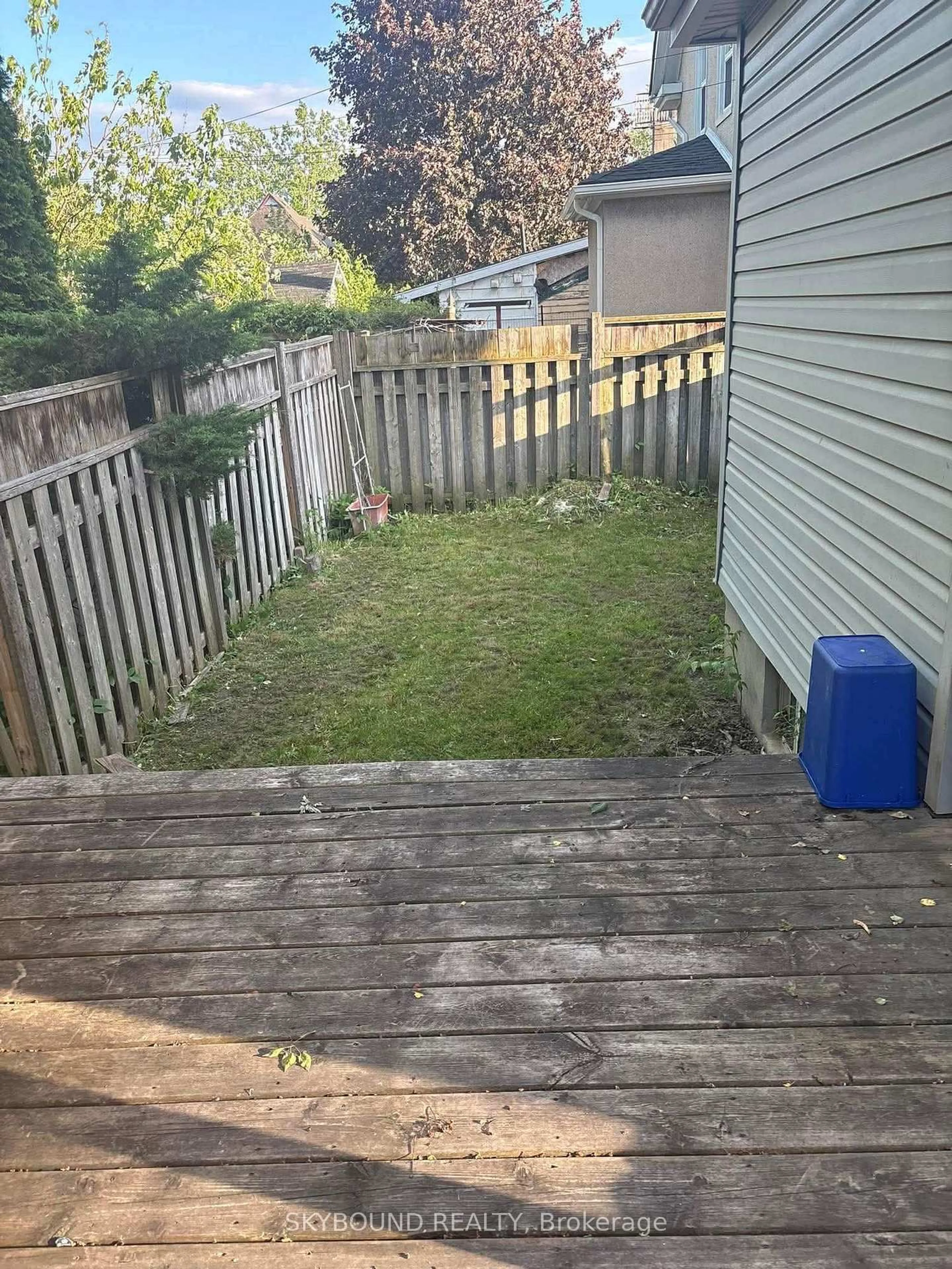 Shed for 4890 Saint Clair Ave, Niagara Falls Ontario L2E 3T6