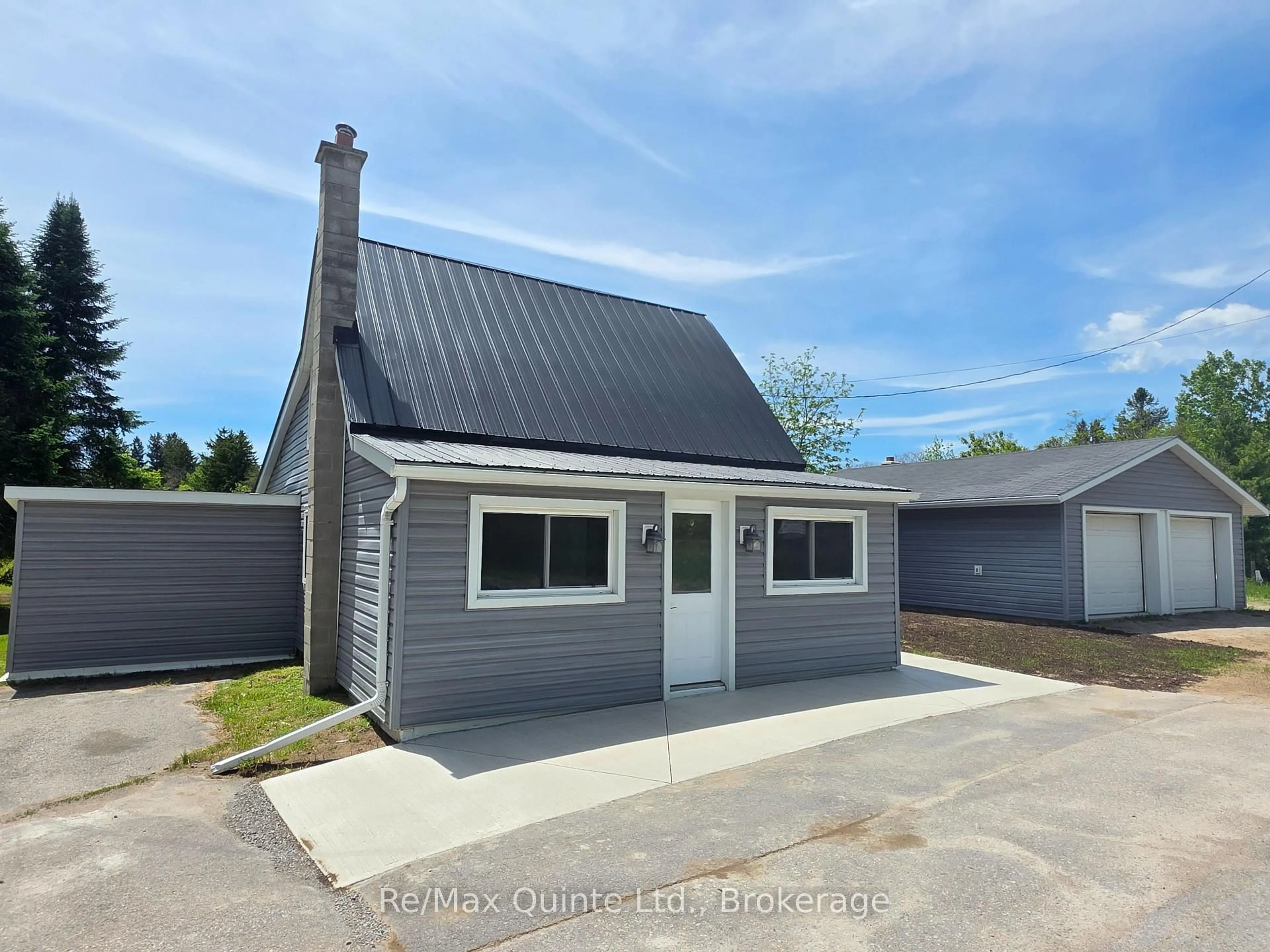 Unknown for 61 COUNTY ROAD 1 Rd, Prince Edward County Ontario K0K 2T0