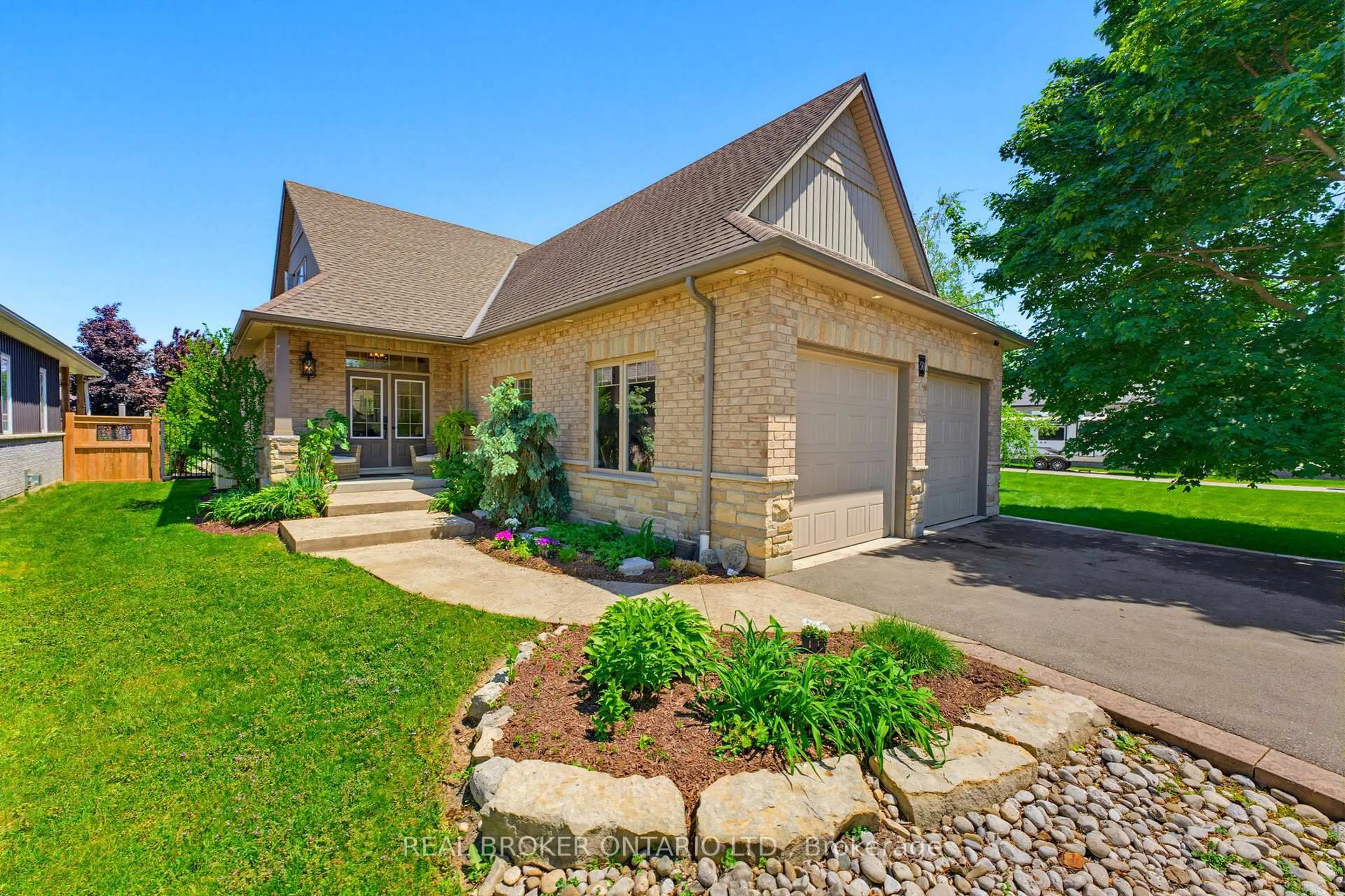 Home with brick exterior material, street for 50 Cedar St, Brant Ontario N3L 0A1