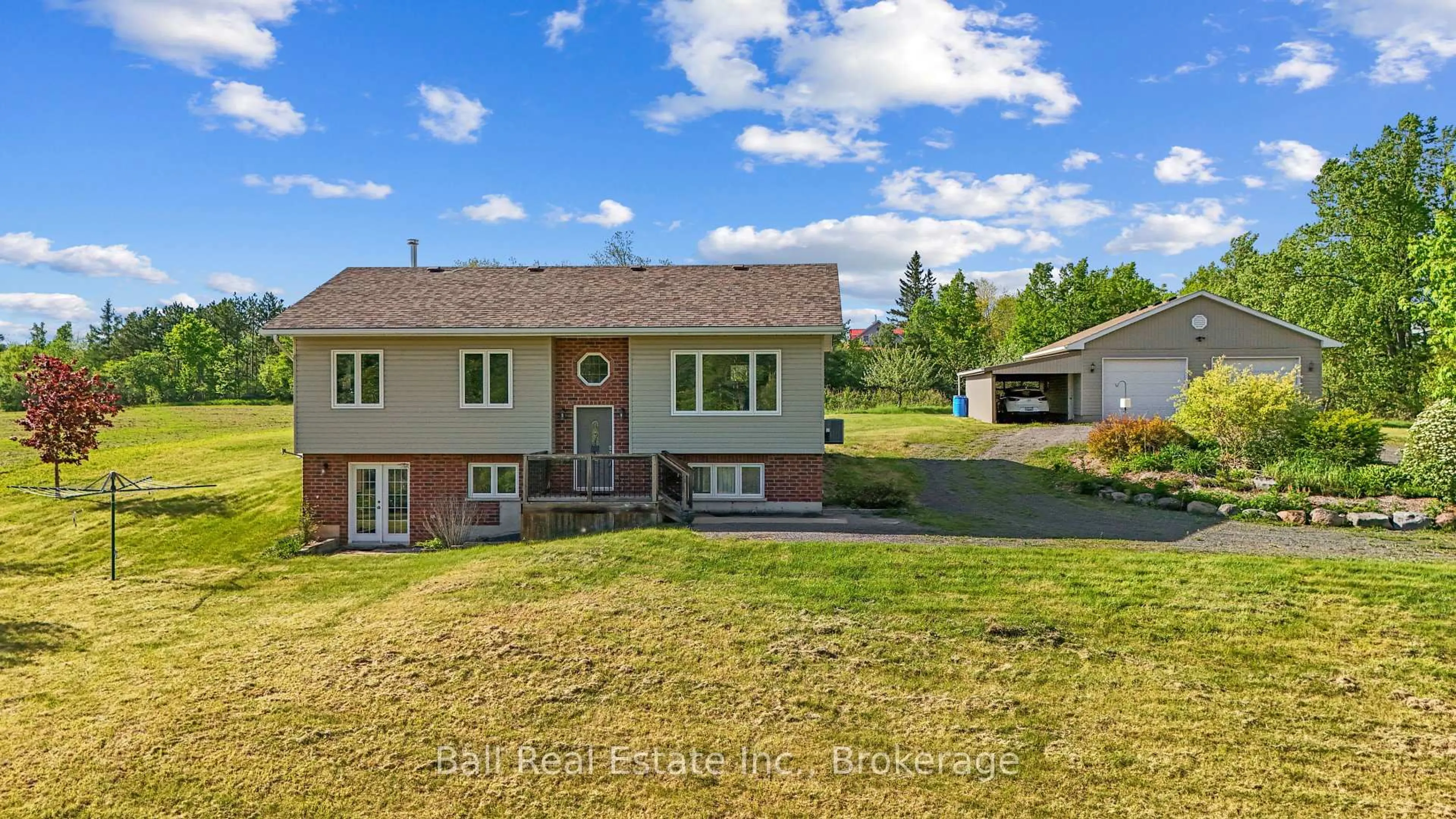 A pic from outside/outdoor area/front of a property/back of a property/a pic from drone, unknown for 1869 Vansickle Rd, Havelock-Belmont-Methuen Ontario K0L 1Z0