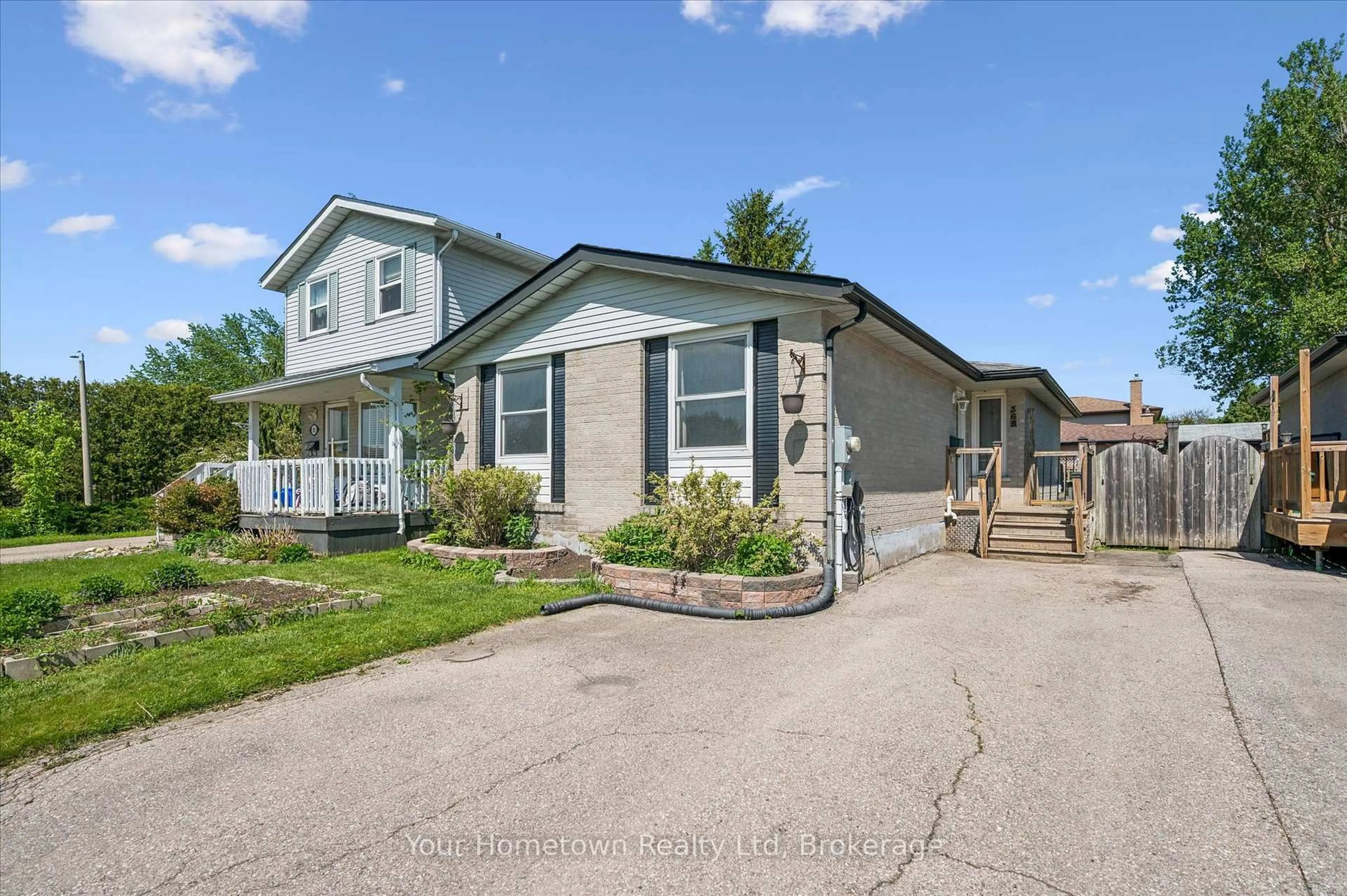 Home with vinyl exterior material, street for 369 Strathallan St, Centre Wellington Ontario N1M 3K8