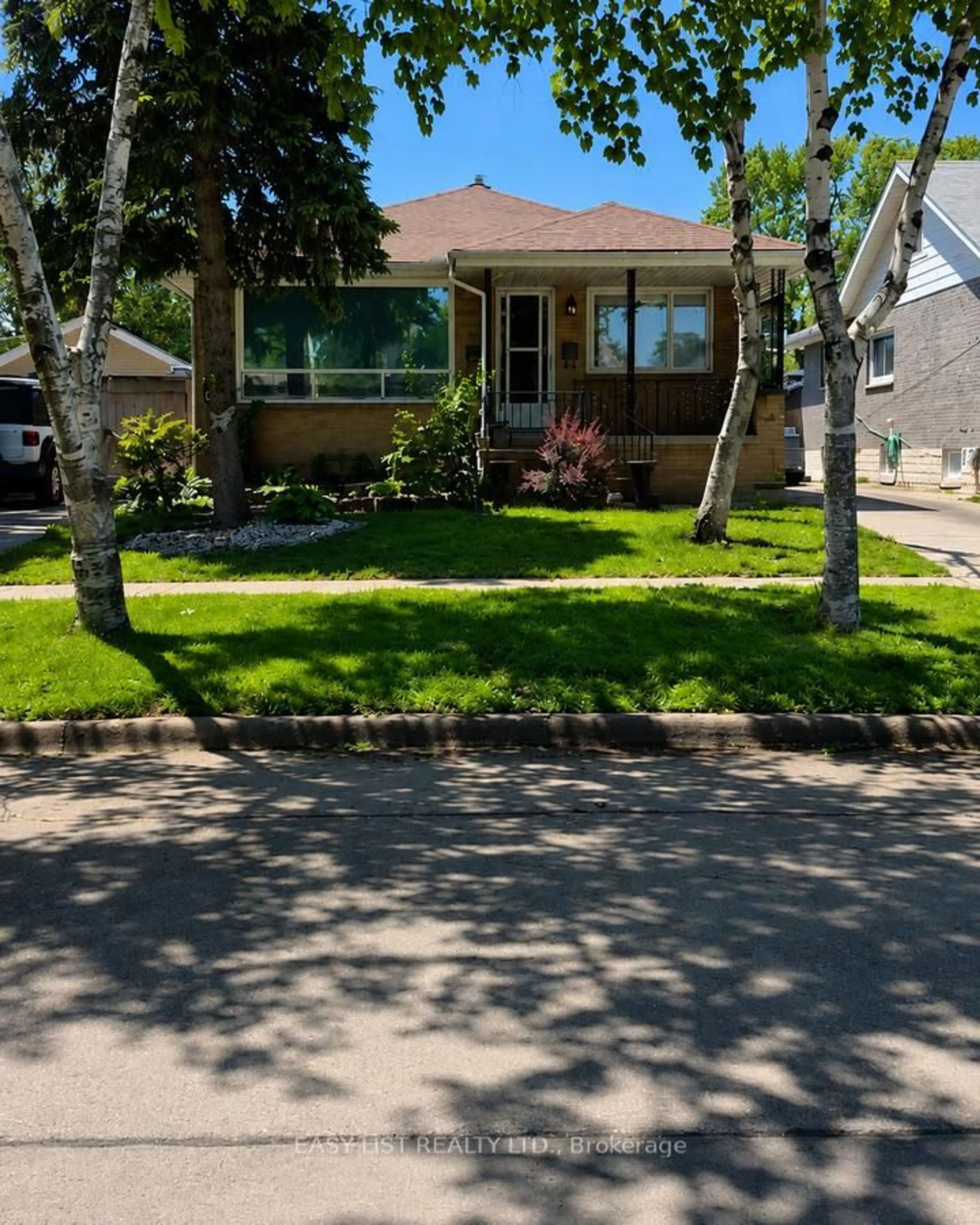Home with vinyl exterior material, street for 2371 Alexis Rd, Windsor Ontario N8W 3Z2