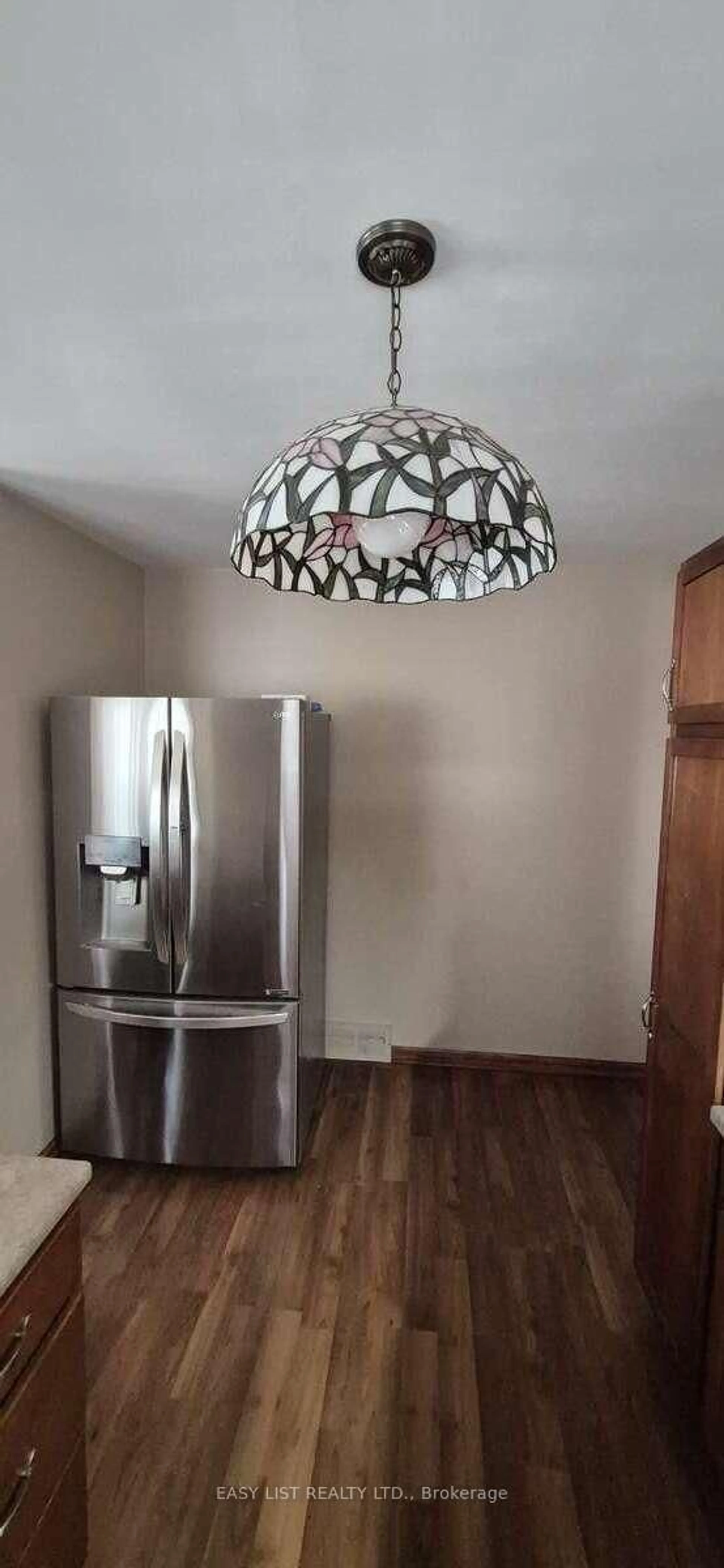 Unknown for 2371 Alexis Rd, Windsor Ontario N8W 3Z2