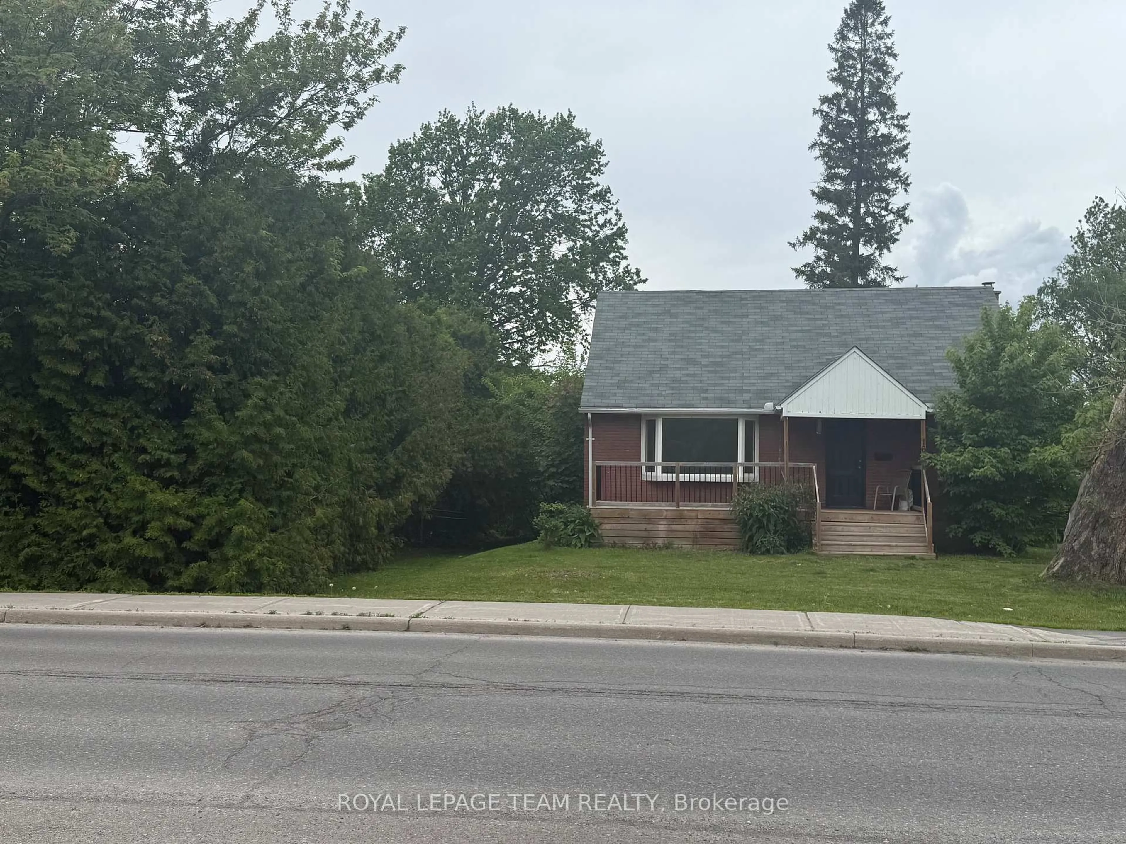 Unknown for 163 Norice St, Ottawa Ontario K2G 2Y5