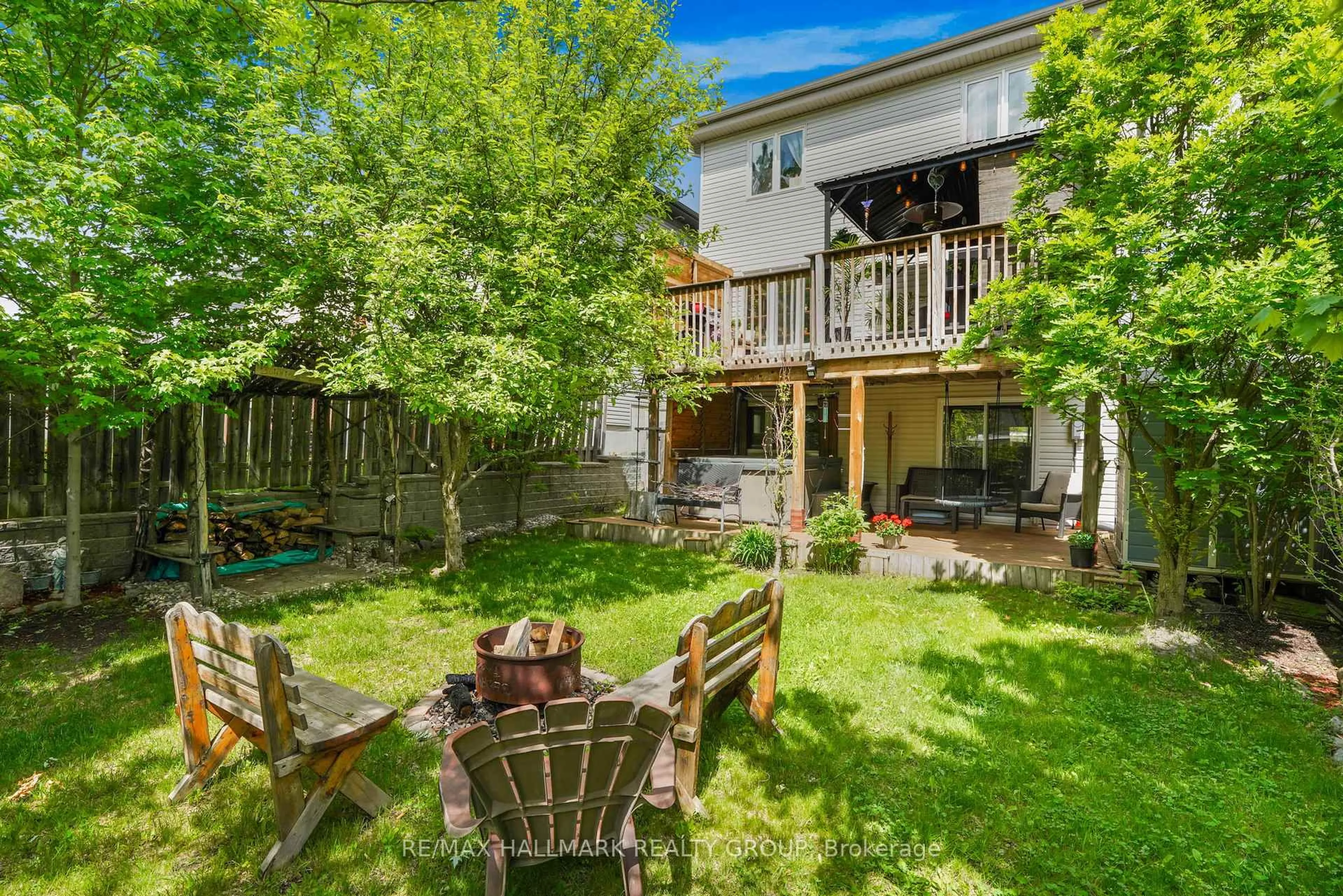 Patio, street for 278 MICA Cres, Clarence-Rockland Ontario K4K 1J6