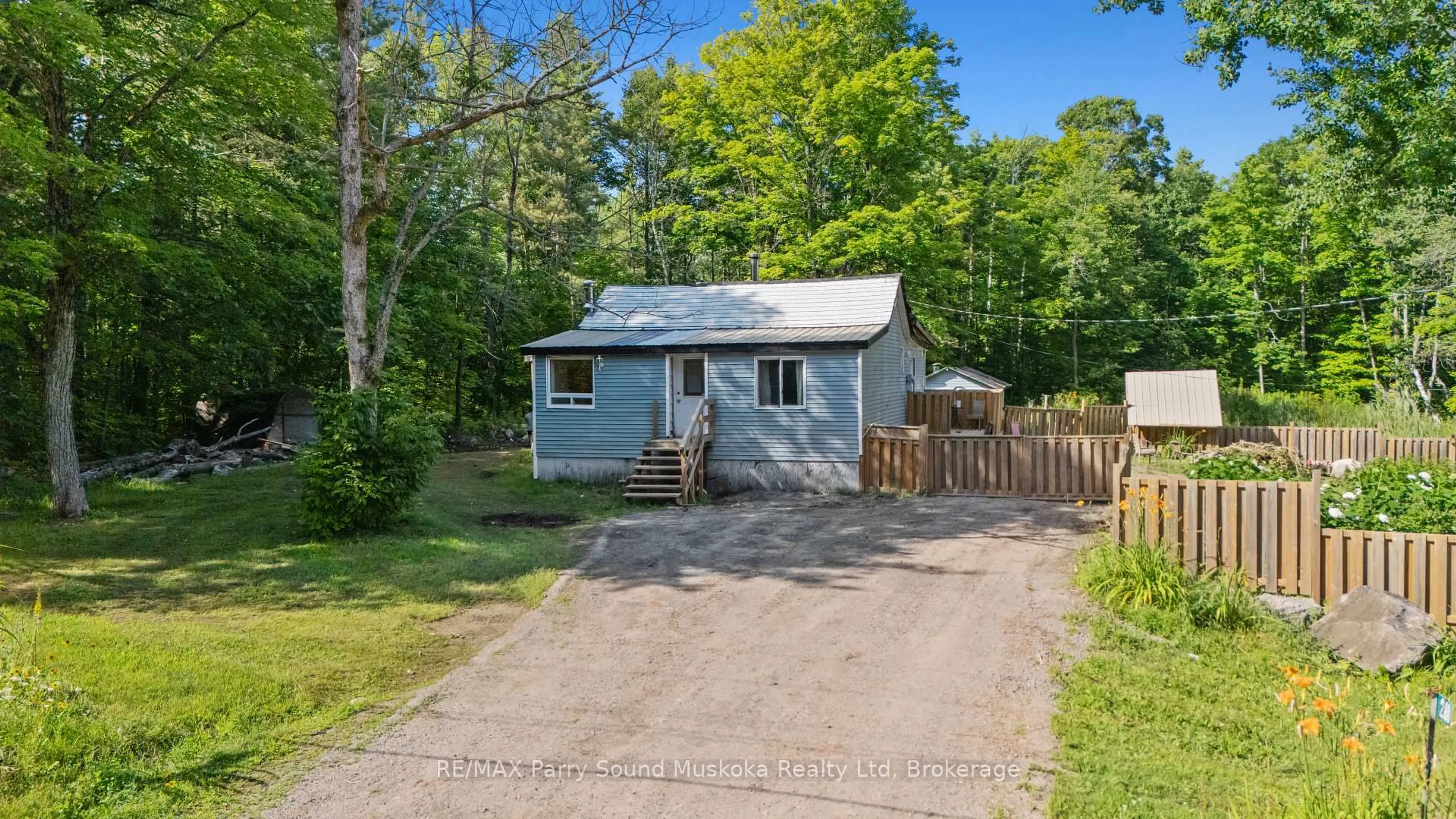 Shed for 288 Rankin Lake Rd, Seguin Ontario P2A 2W8