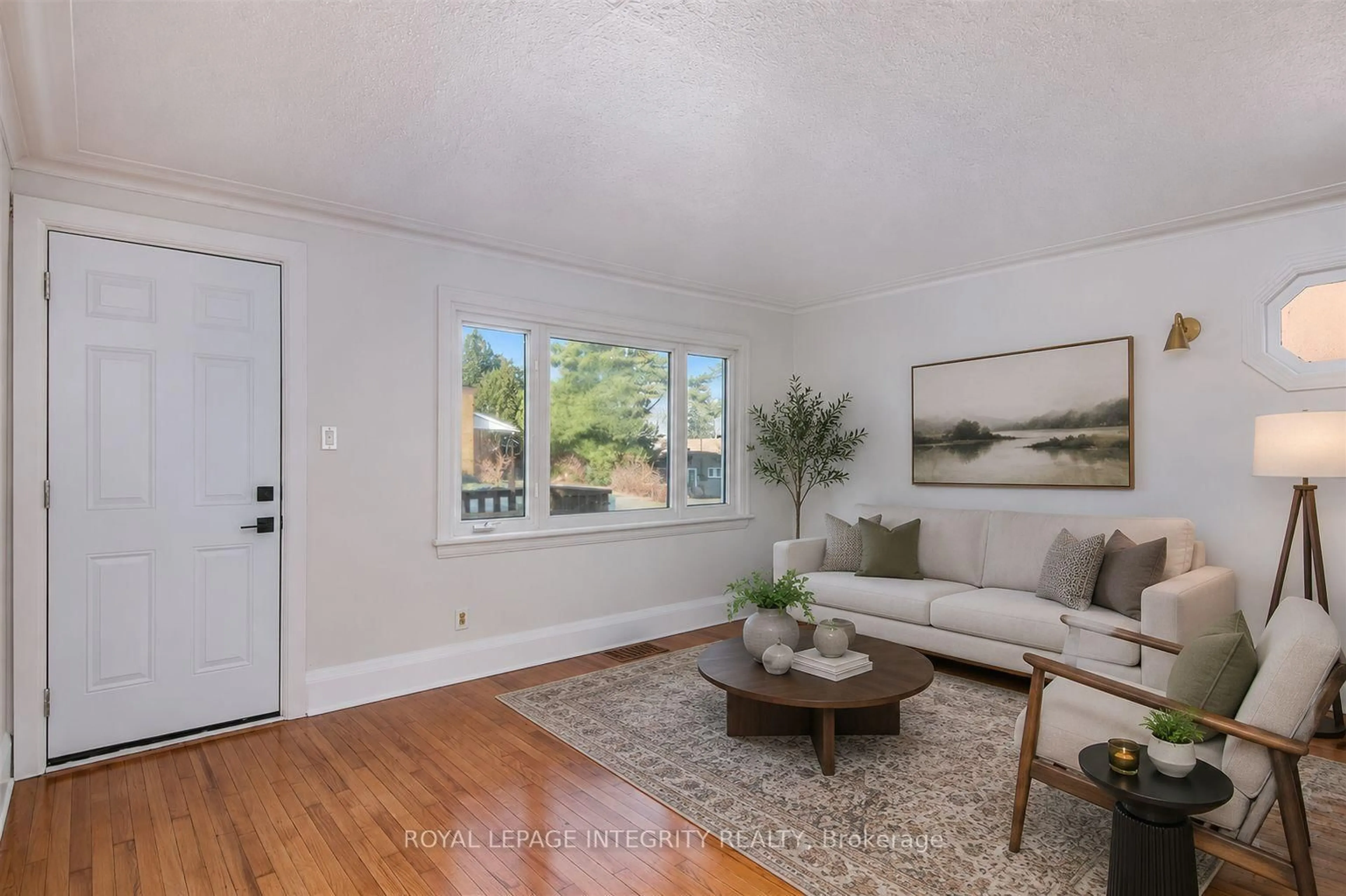 Living room with furniture, unknown for 81 BURLAND St, Ottawa Ontario K2B 6J9