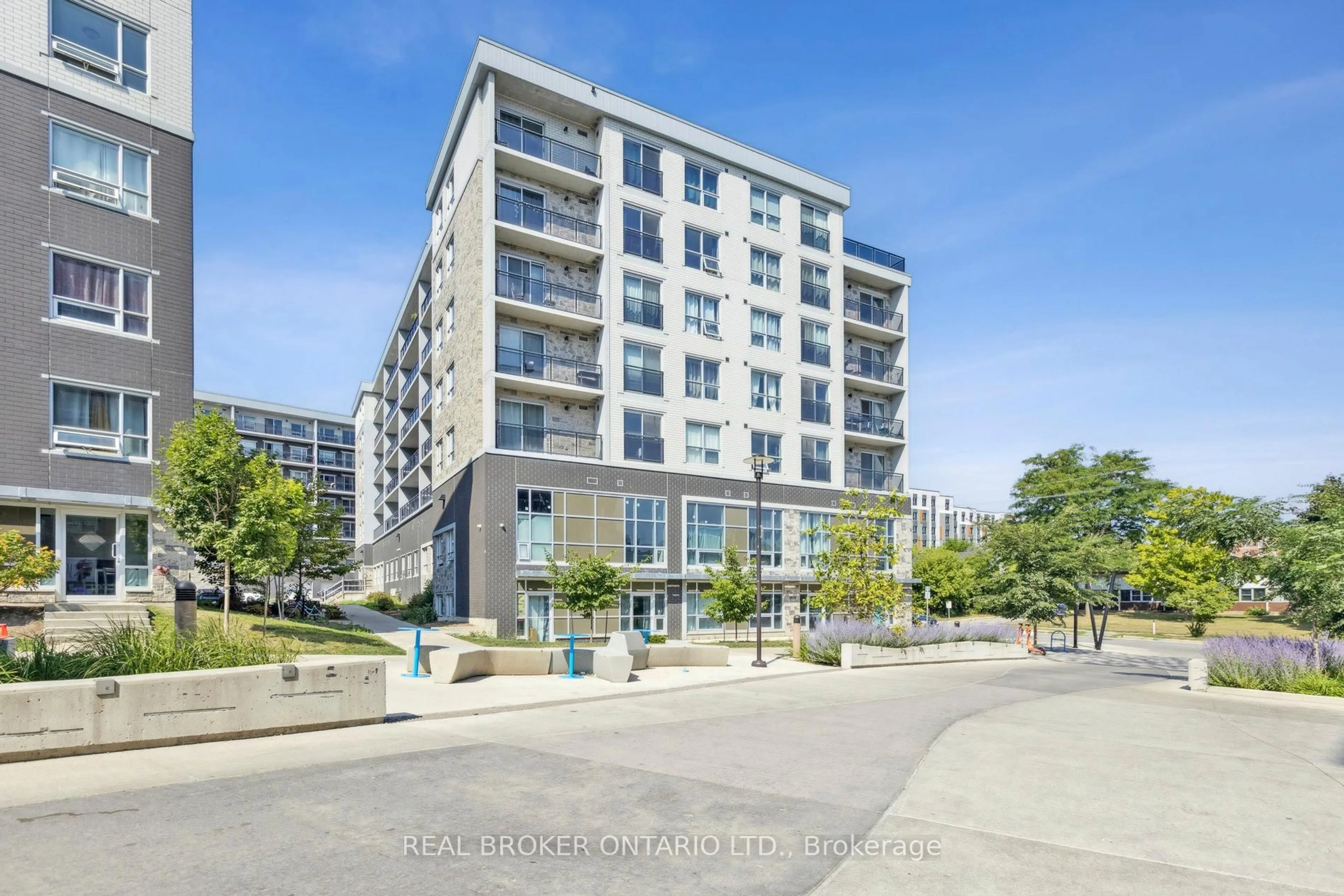 A pic from outside/outdoor area/front of a property/back of a property/a pic from drone, unknown for 275 Larch St #G607, Waterloo Ontario N2L 3R2