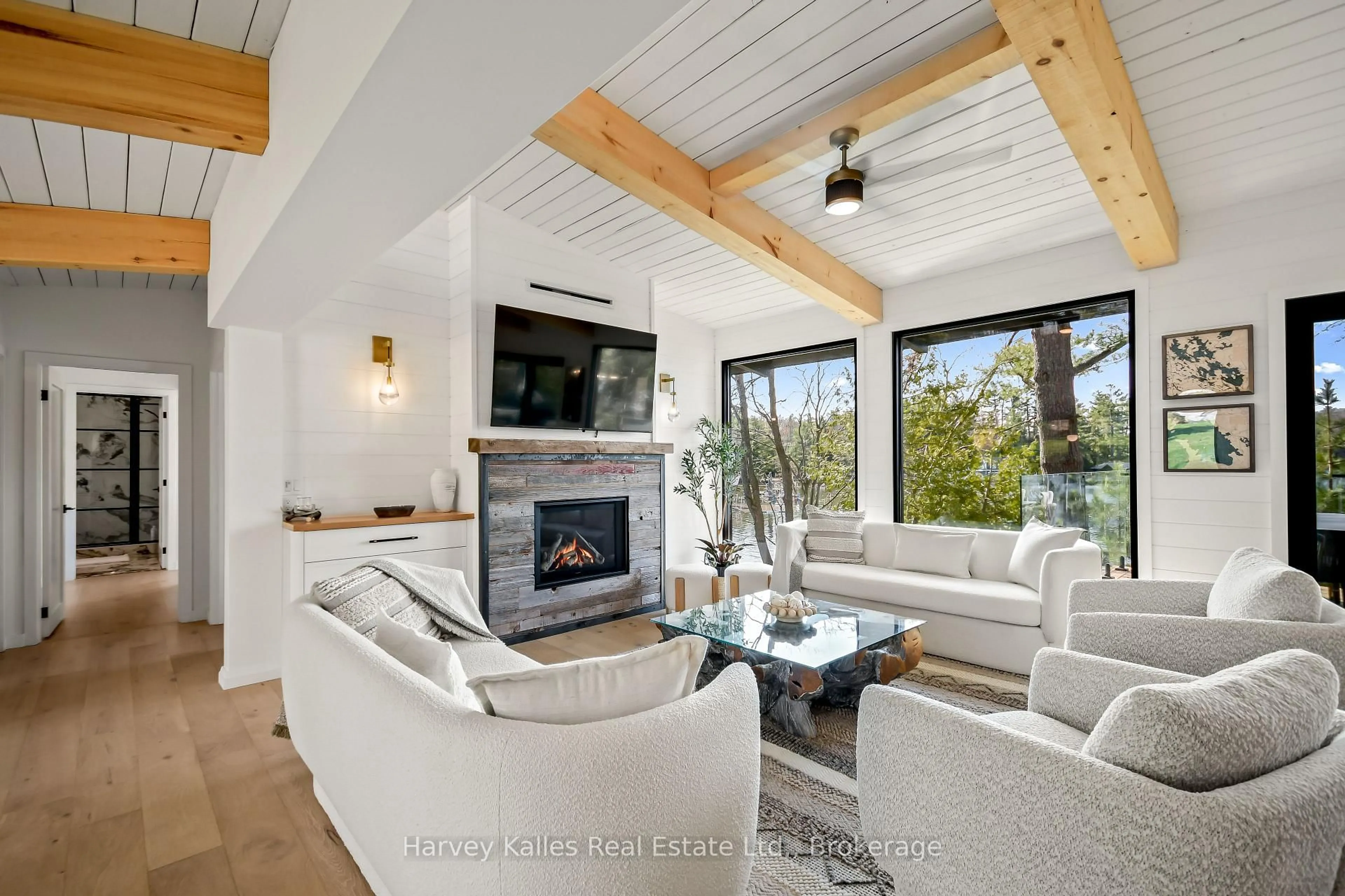 Living room with furniture, unknown for 1099 Big Joe Rd, Muskoka Lakes Ontario P0B 1J0