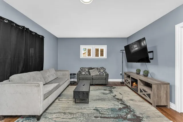 942 Tecumseh Rd, Windsor 5