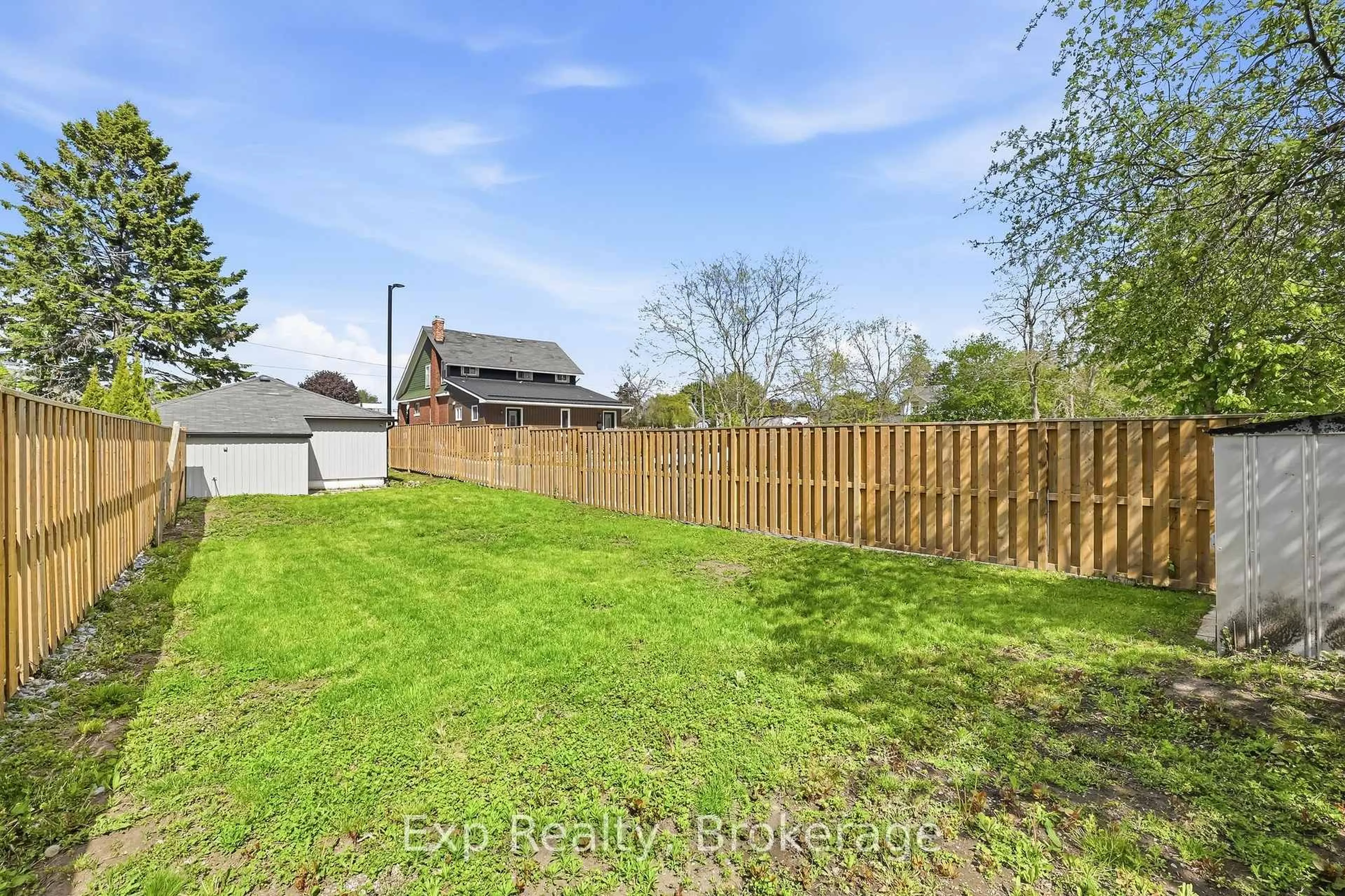 A pic from outside/outdoor area/front of a property/back of a property/a pic from drone, unknown for 395A William St, Cobourg Ontario K9A 3A1