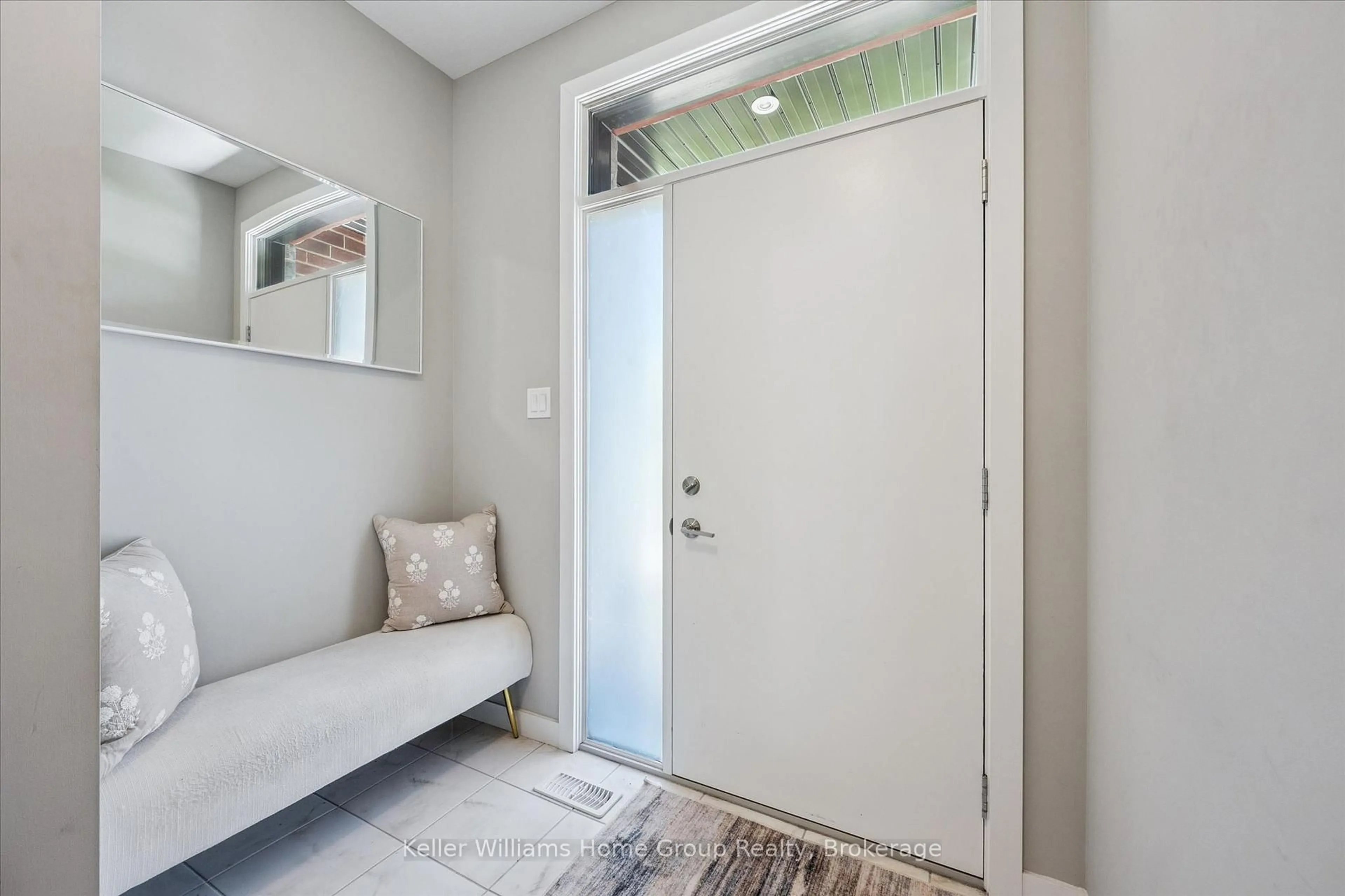 Indoor entryway for 77 Beechwood Ave, Guelph Ontario N1H 0B6