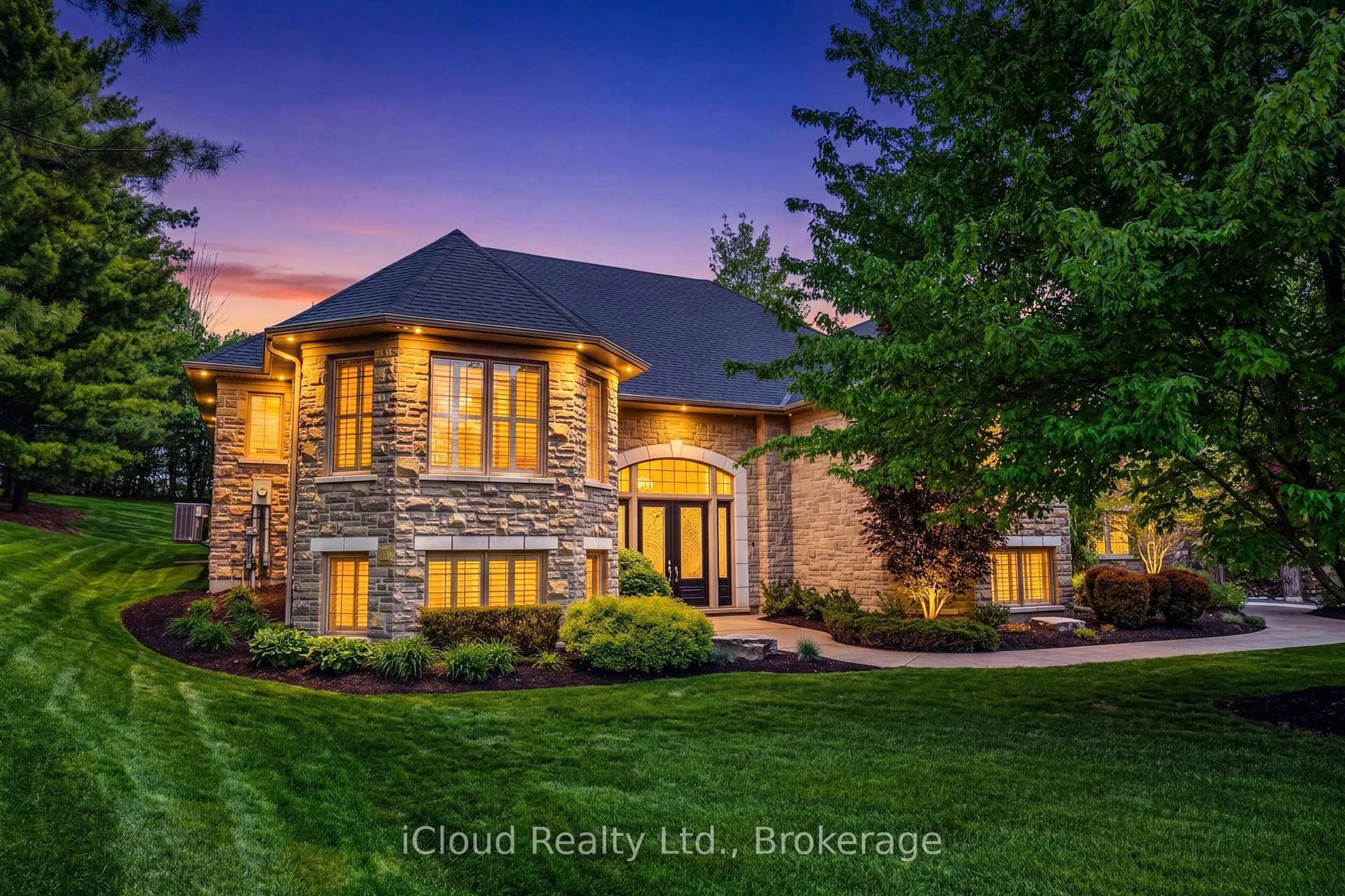 Home with brick exterior material, building for 845 Hidden Valley Rd, Kitchener Ontario N2C 2S4