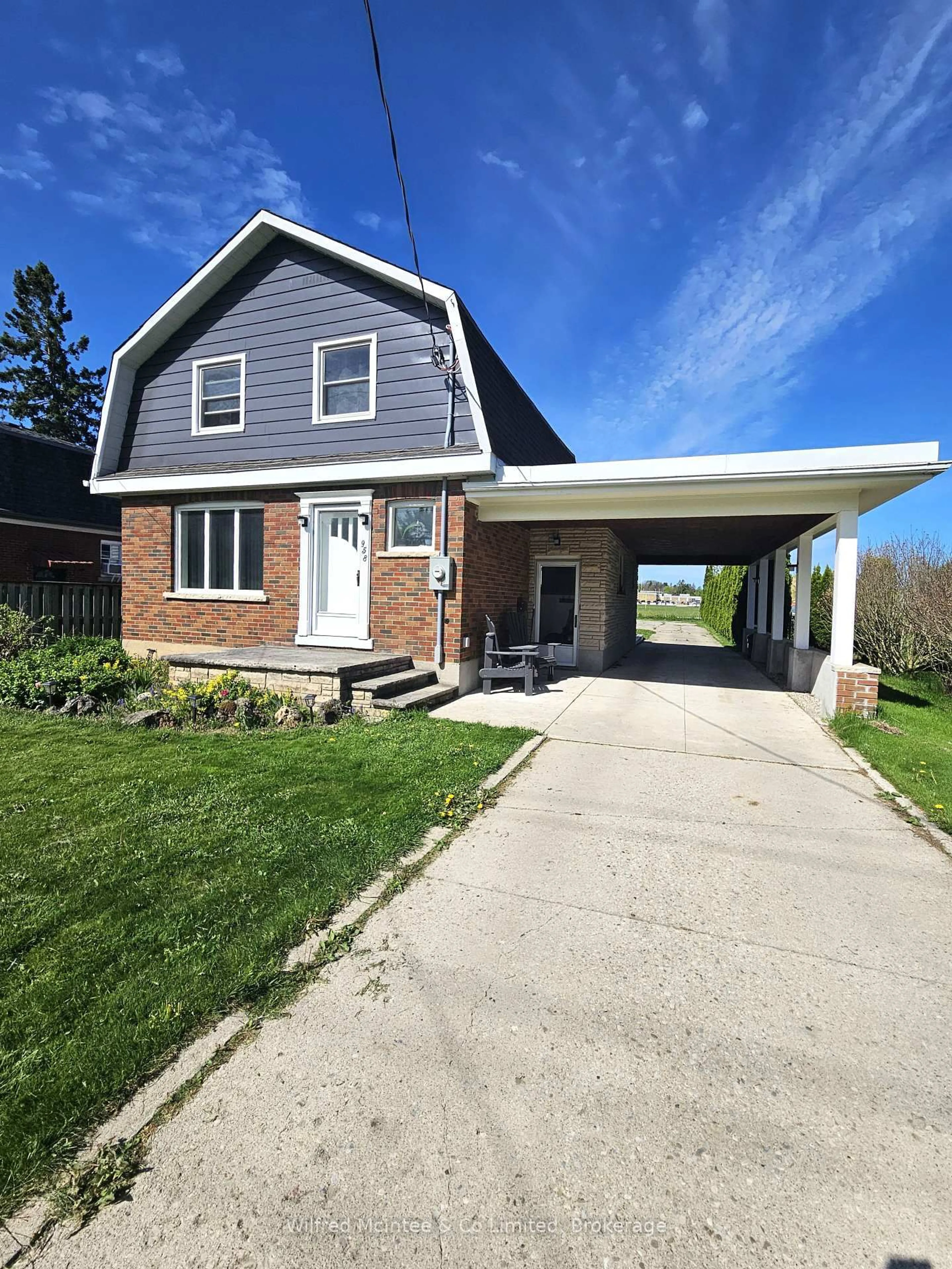 Unknown for 958 6TH Ave, Owen Sound Ontario N5K 5G4