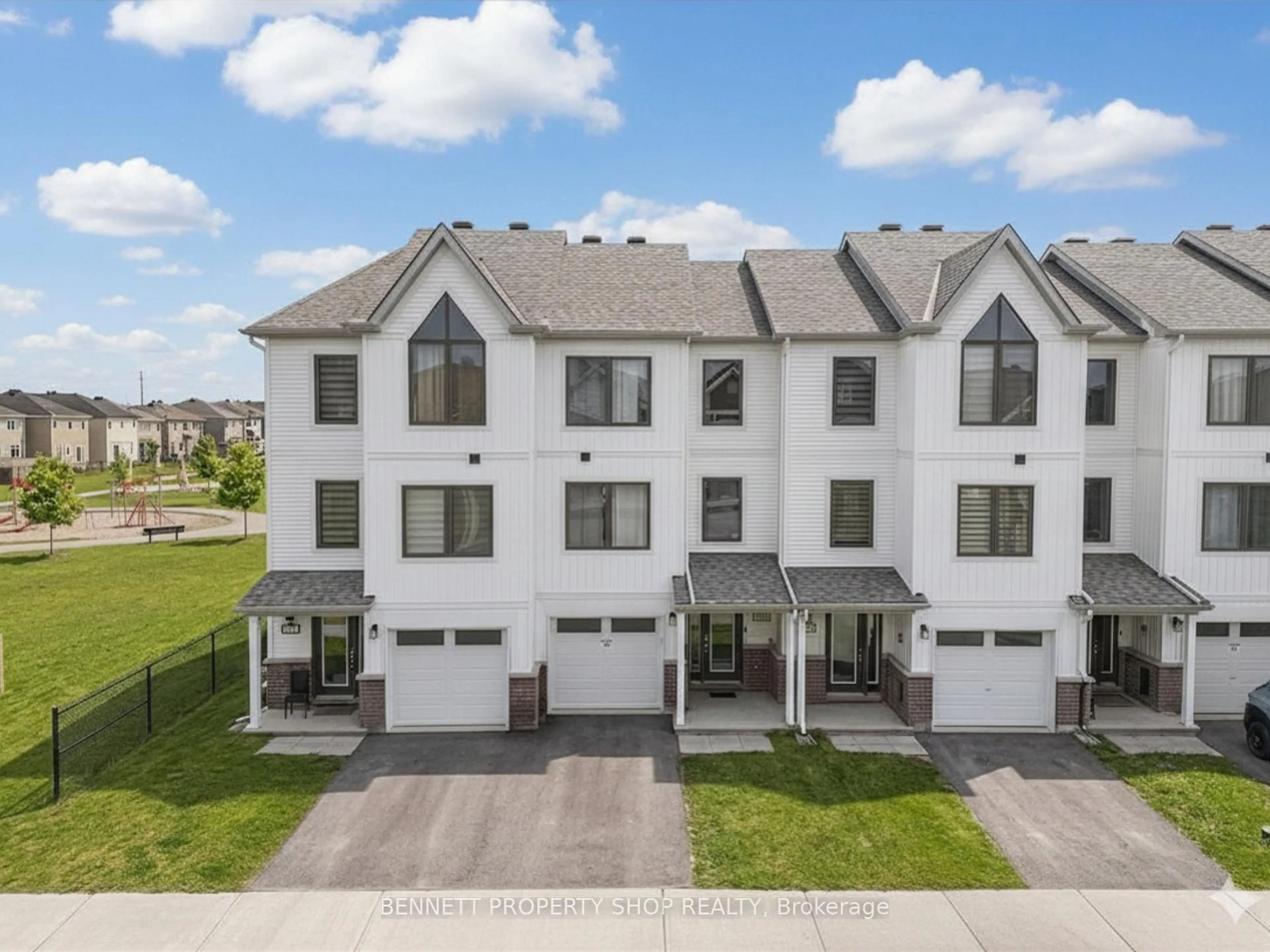 A pic from outside/outdoor area/front of a property/back of a property/a pic from drone, street for 2412 Watercolours Way, Ottawa Ontario K2J 7A9