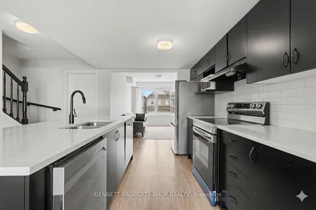 2412 Watercolours Way, Ottawa 4