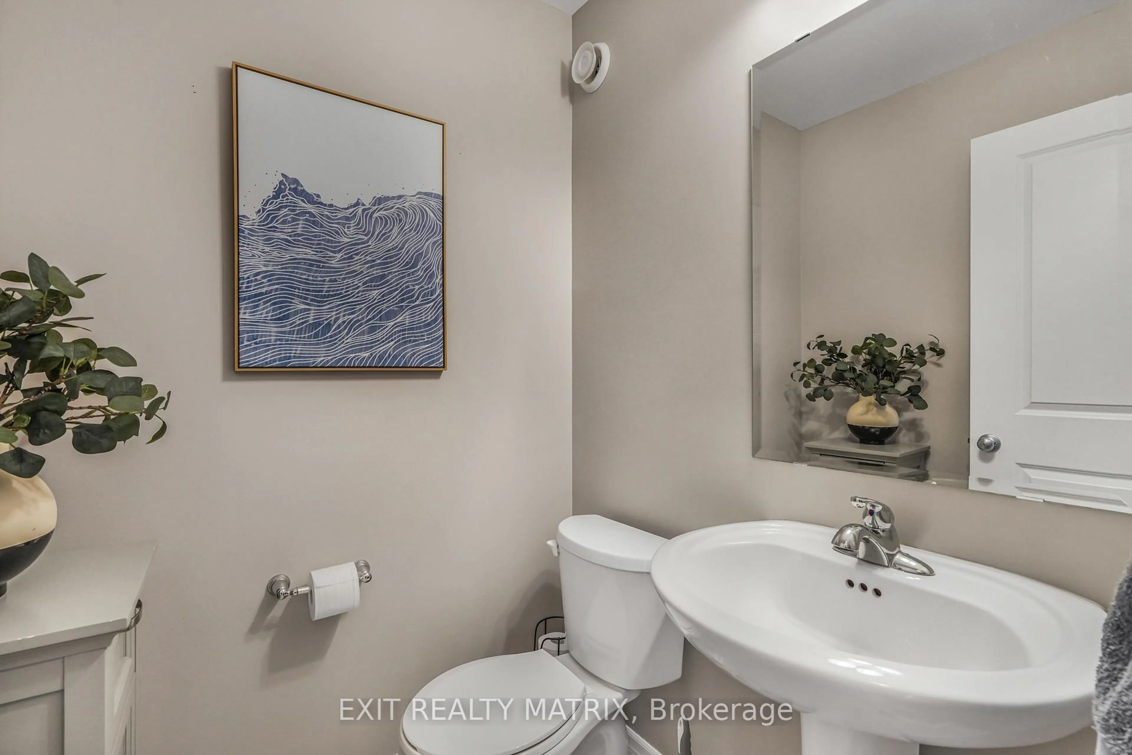 Standard bathroom, unknown for 401 Gerry Lalonde Dr, Ottawa Ontario K4A 0X2