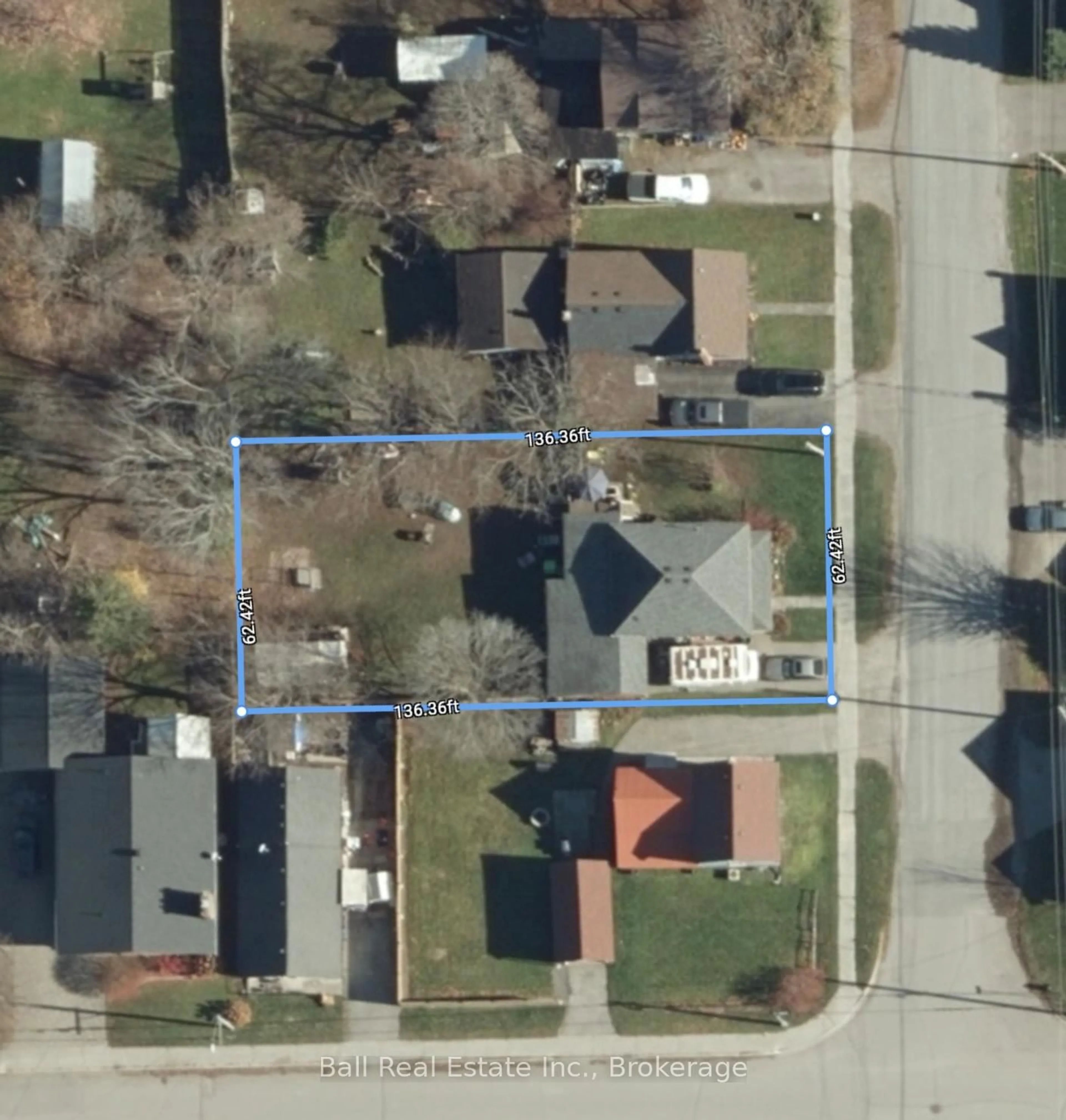 A pic from outside/outdoor area/front of a property/back of a property/a pic from drone, street for 26 Nassau St, Selwyn Ontario K0L 2H0