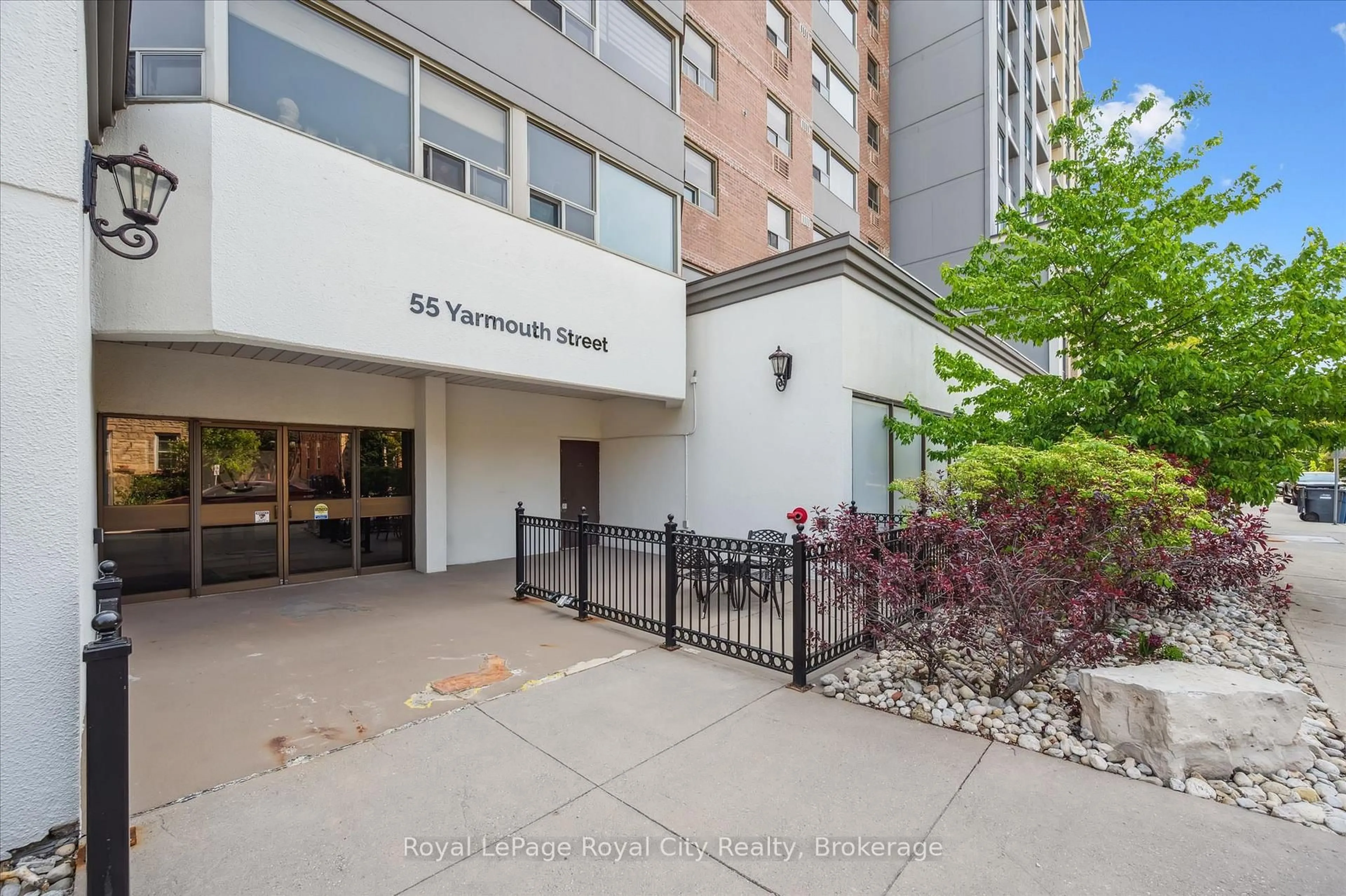 Patio, street for 55 Yarmouth St #508, Guelph Ontario N1H 7R4