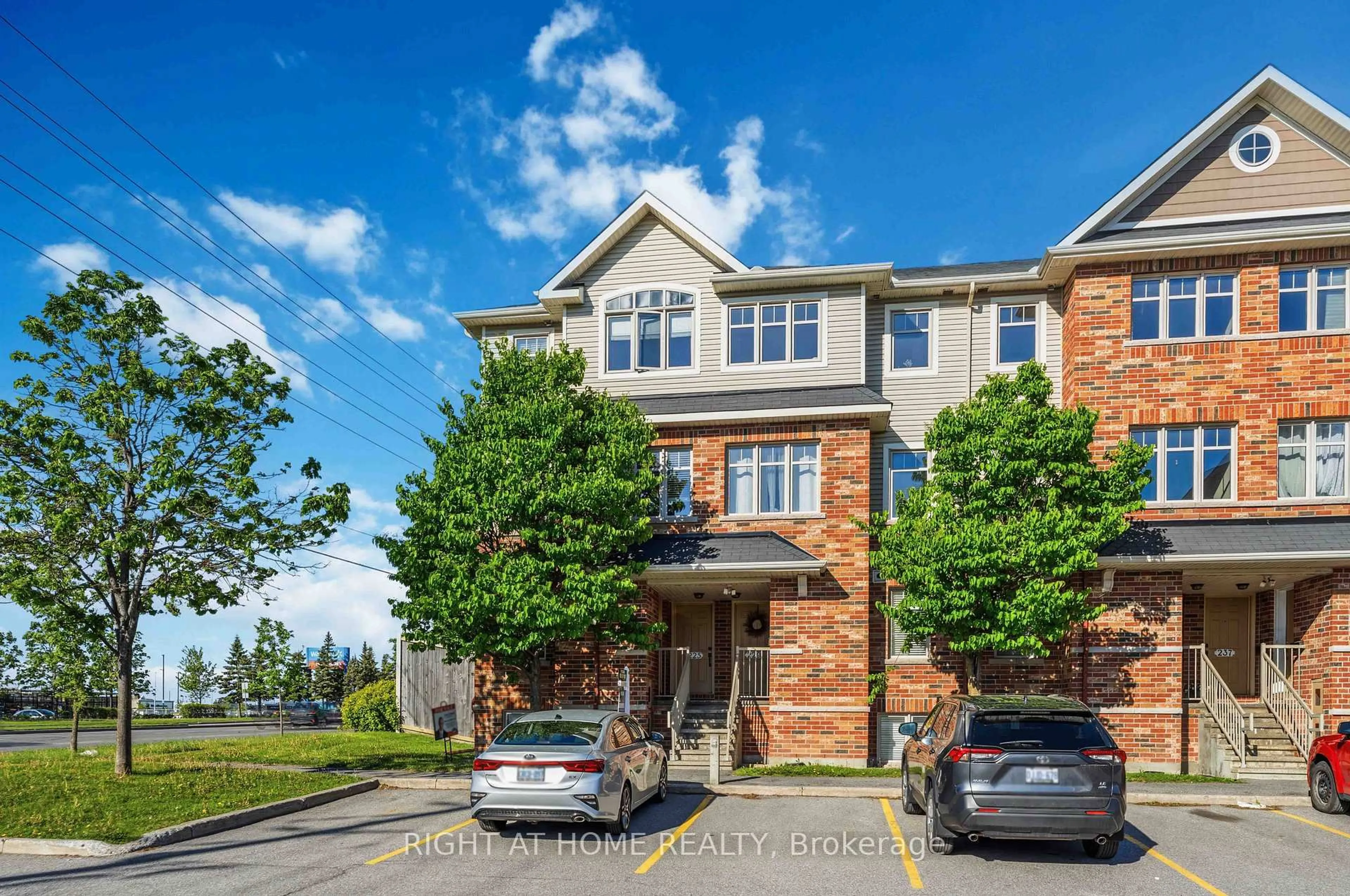 Unknown for 227 Keltie Private, Ottawa Ontario K2J 0A3