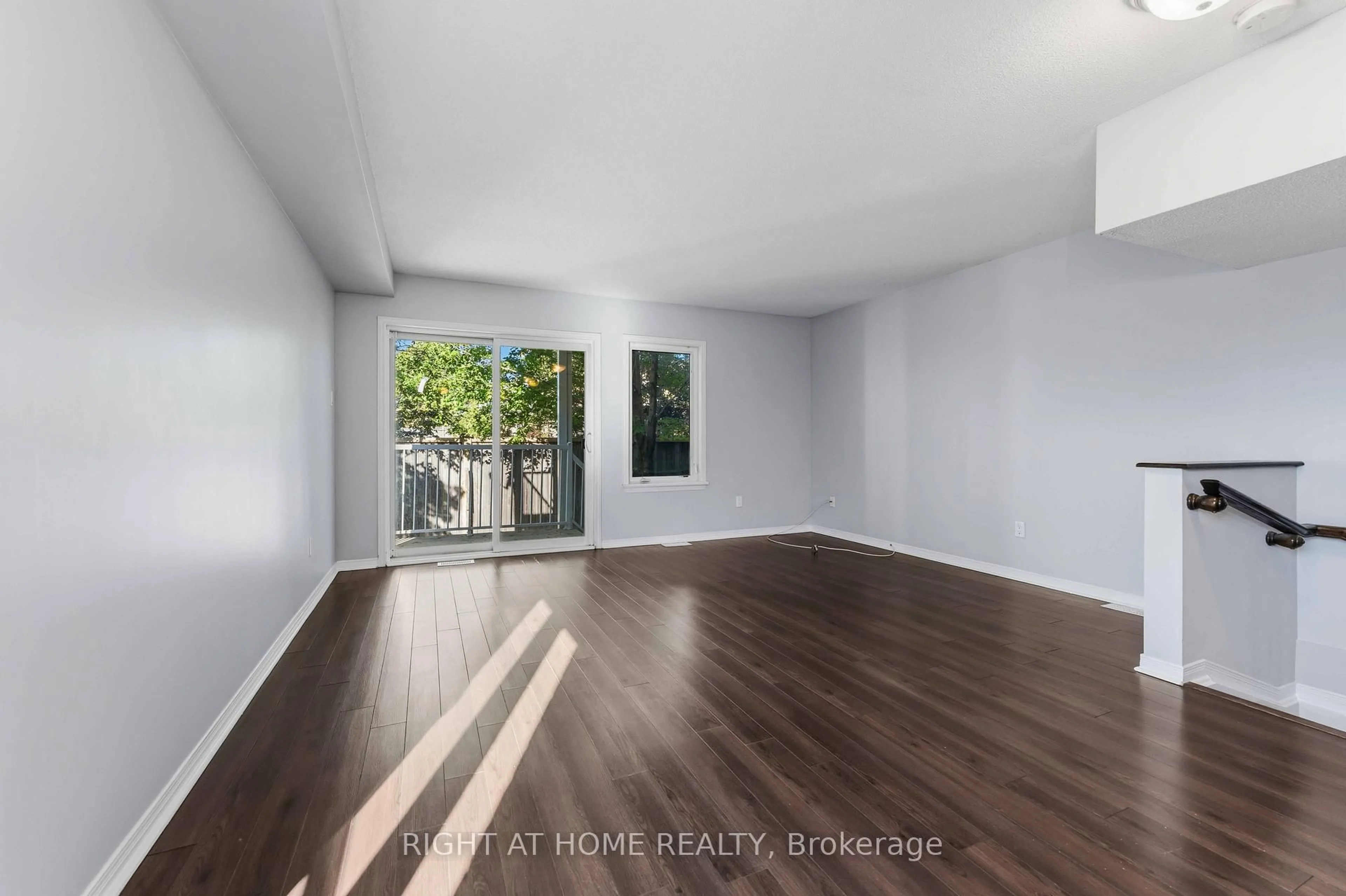 A pic of a room for 227 Keltie Private, Ottawa Ontario K2J 0A3