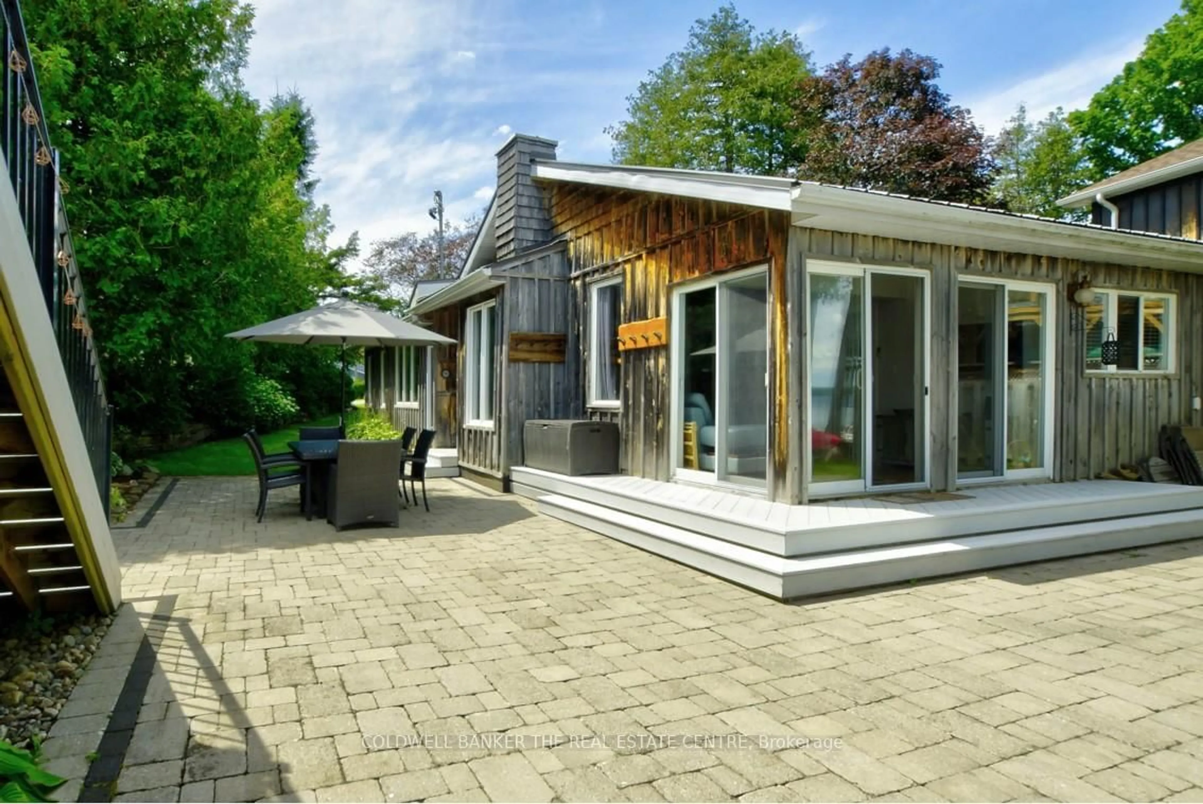 Patio, street for 23 Cedar Dale Dr, Kawartha Lakes Ontario K0M 2B0