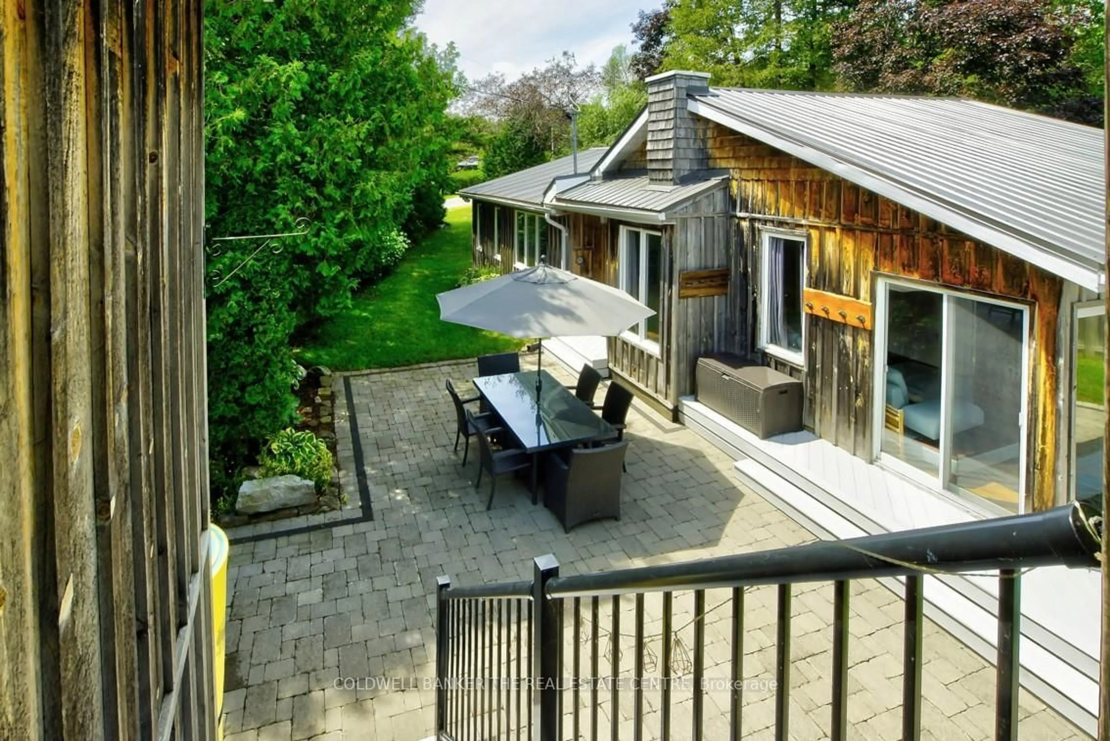 Patio, street for 23 Cedar Dale Dr, Kawartha Lakes Ontario K0M 2B0