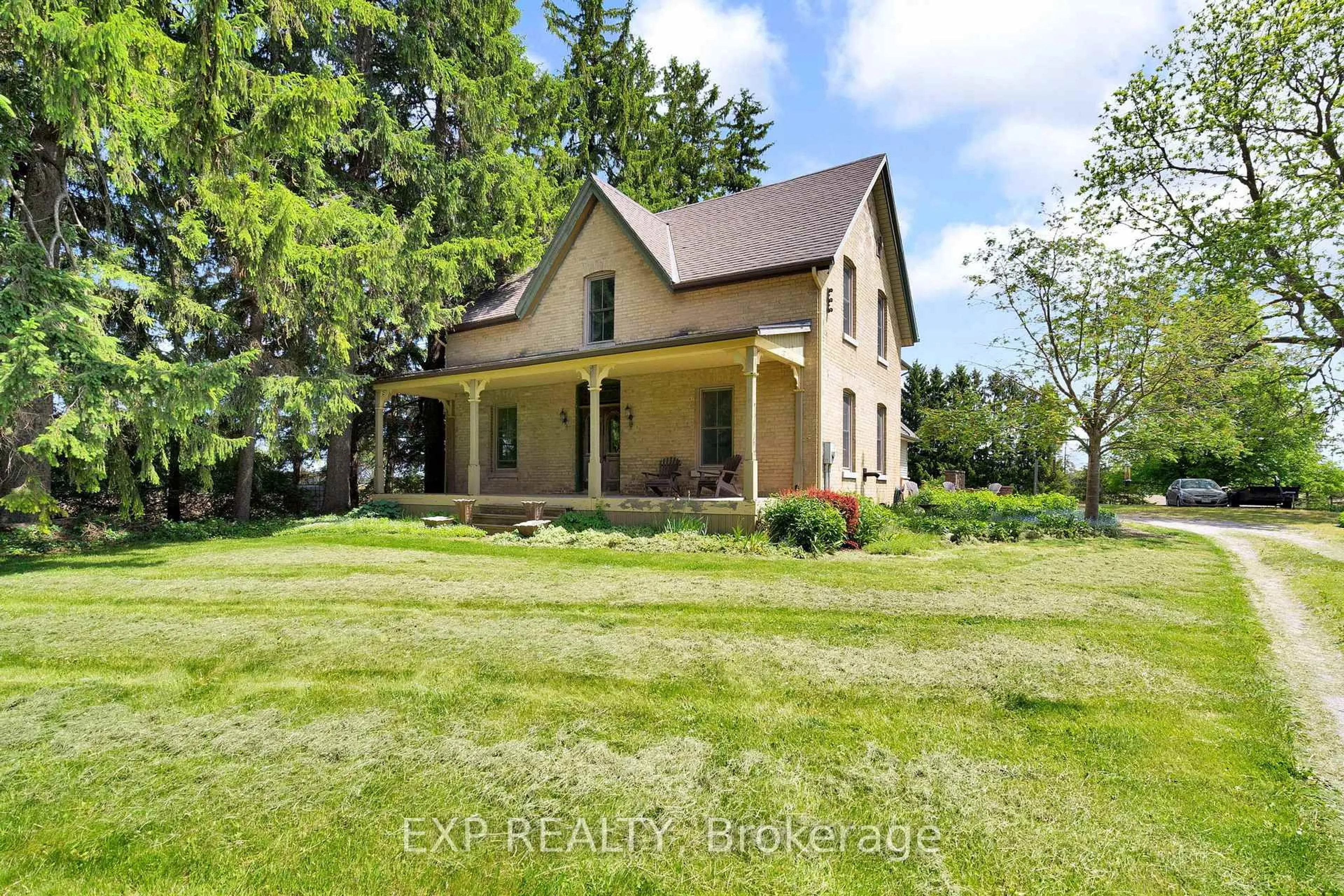 A pic from outside/outdoor area/front of a property/back of a property/a pic from drone, building for 21406 Purple Hill Rd, Thames Centre Ontario N0M 2P0