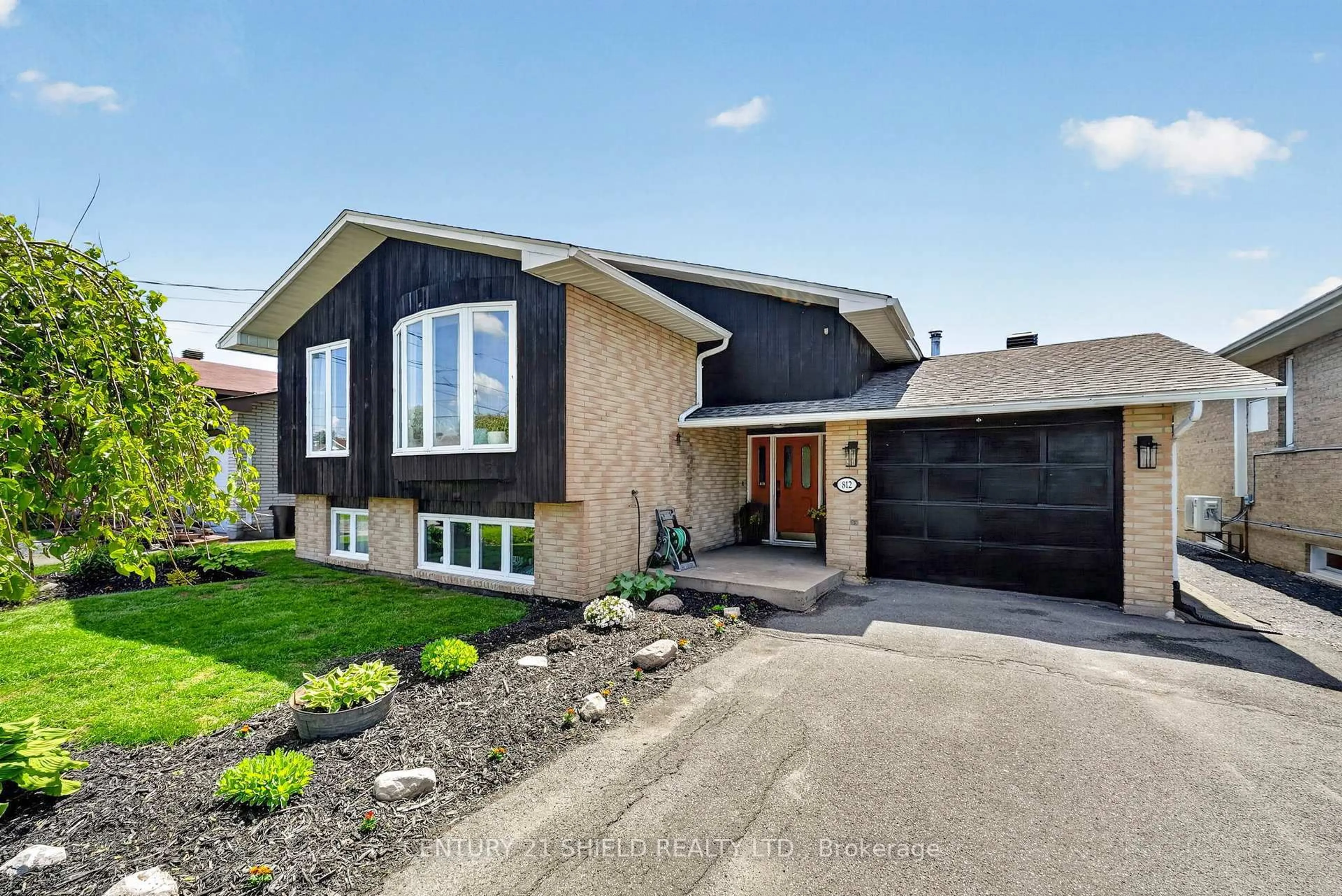Home with brick exterior material, street for 812 BRIARHILL Ave, Cornwall Ontario K6J 3N5