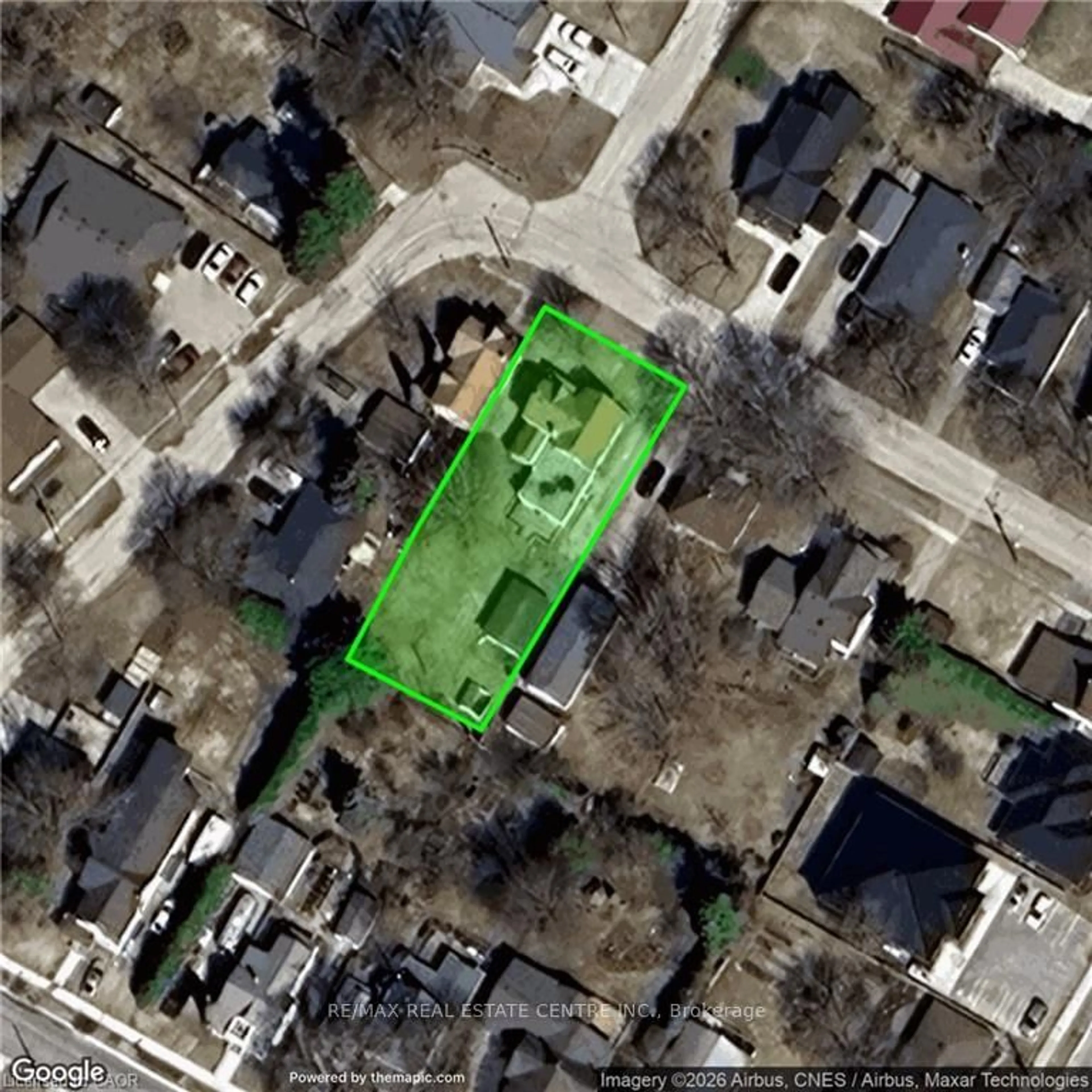 Unknown for 476-478 Campbell St, North Perth Ontario N4W 1J3