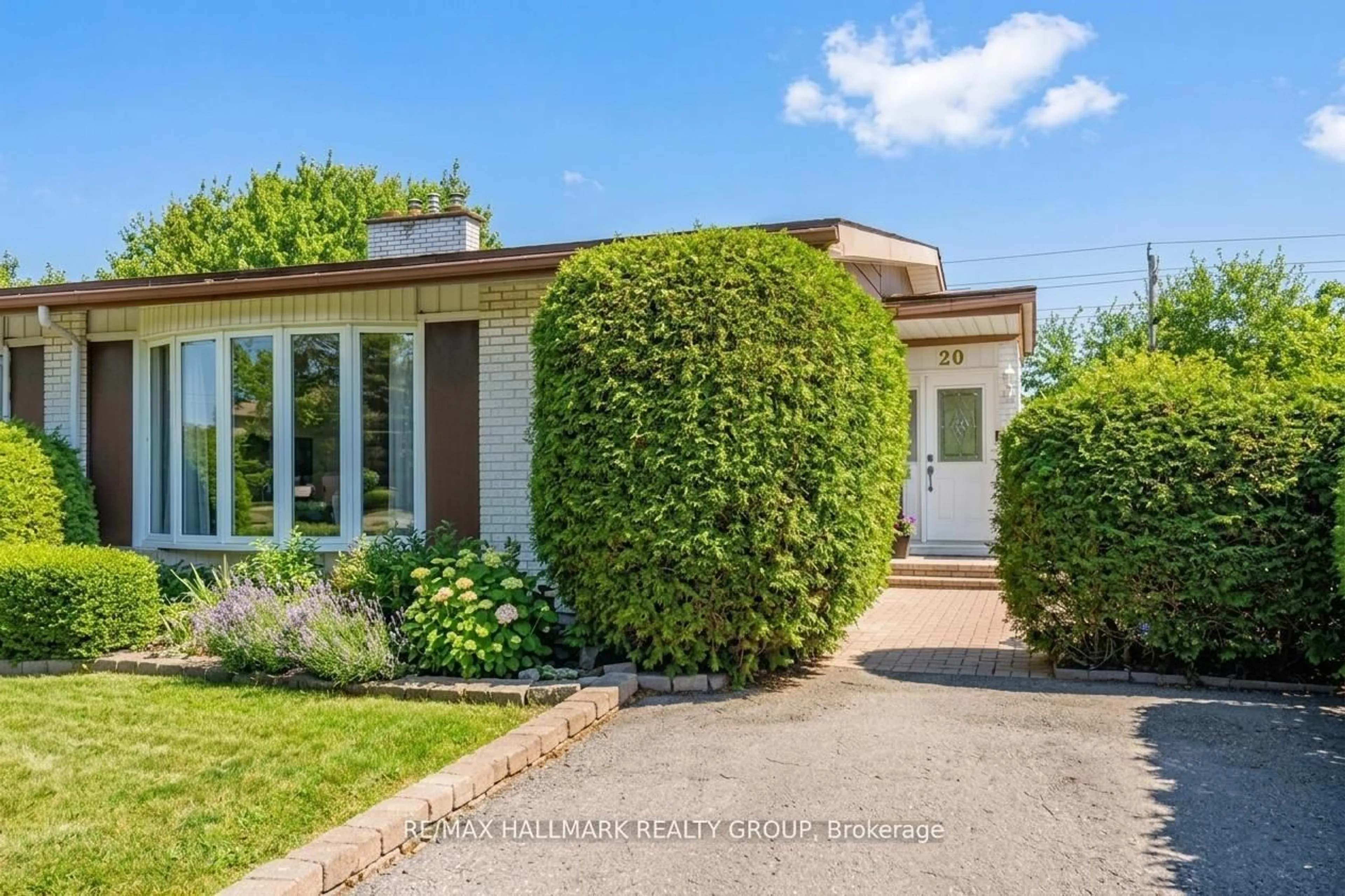 Unknown for 20 Mulvagh Ave, Ottawa Ontario K2E 6M6
