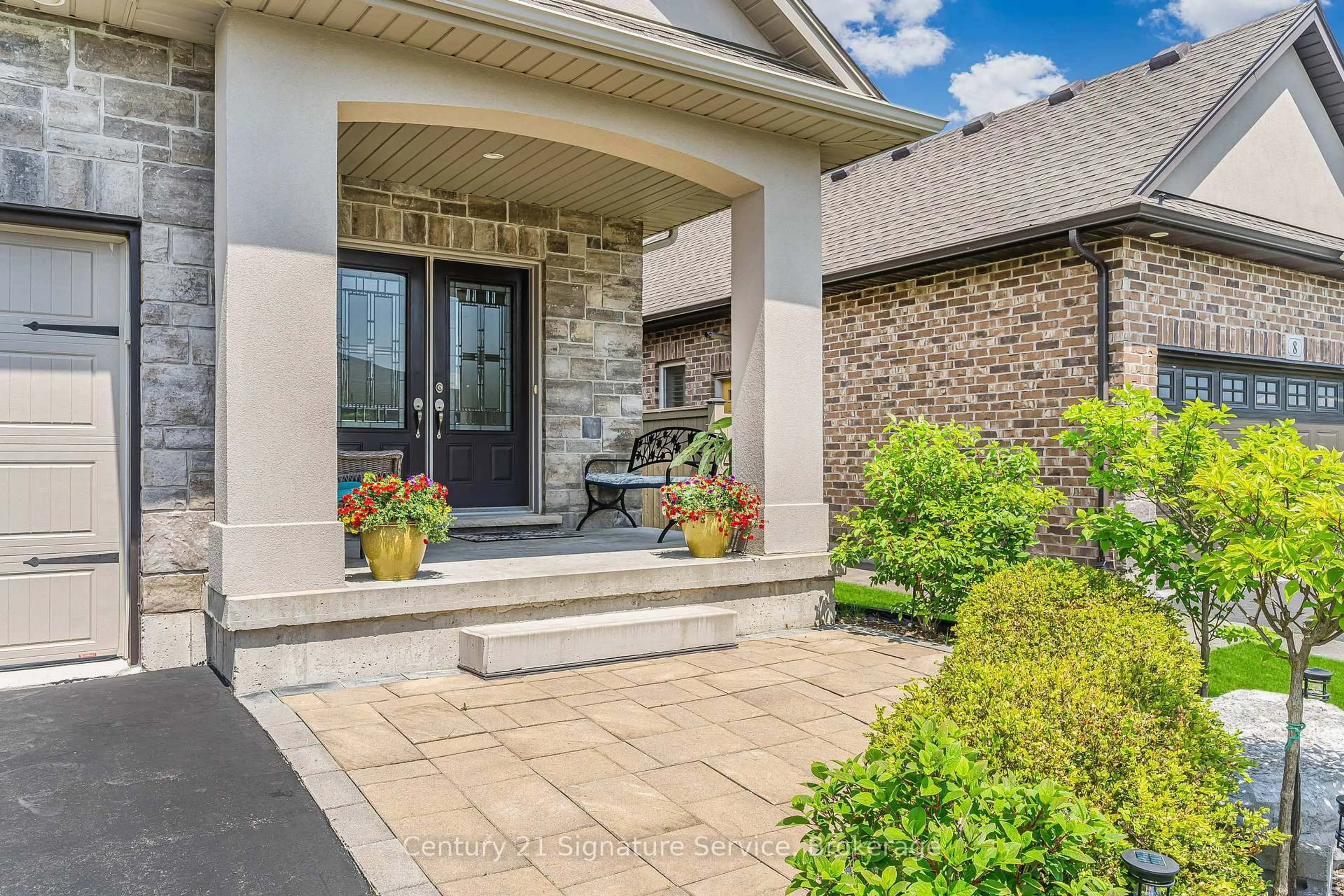 Unknown for 16 Gaiser Rd, Welland Ontario L3C 0B5