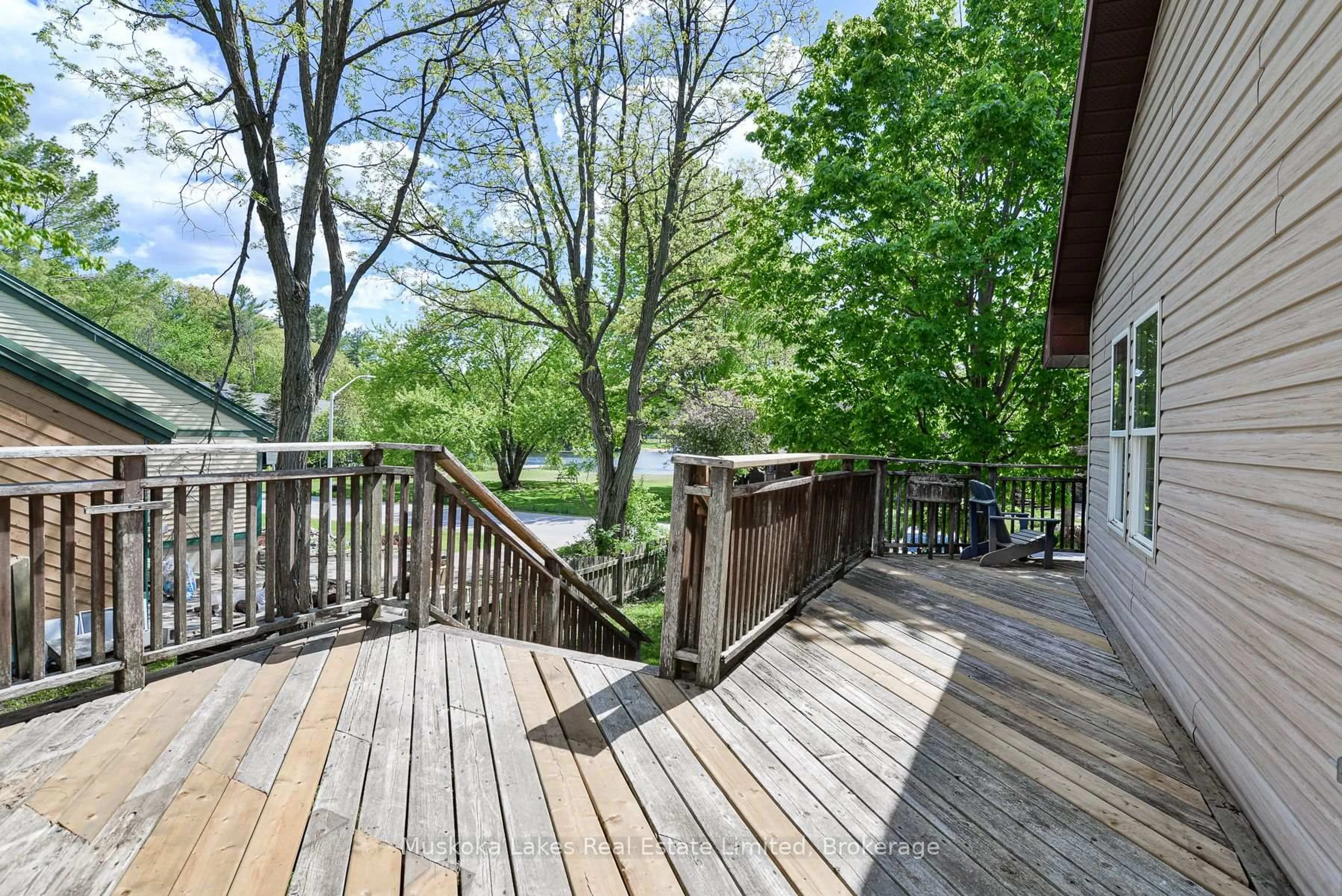 Patio, water/lake/river/ocean view for 11 Harris St, Muskoka Lakes Ontario P0B 1J0