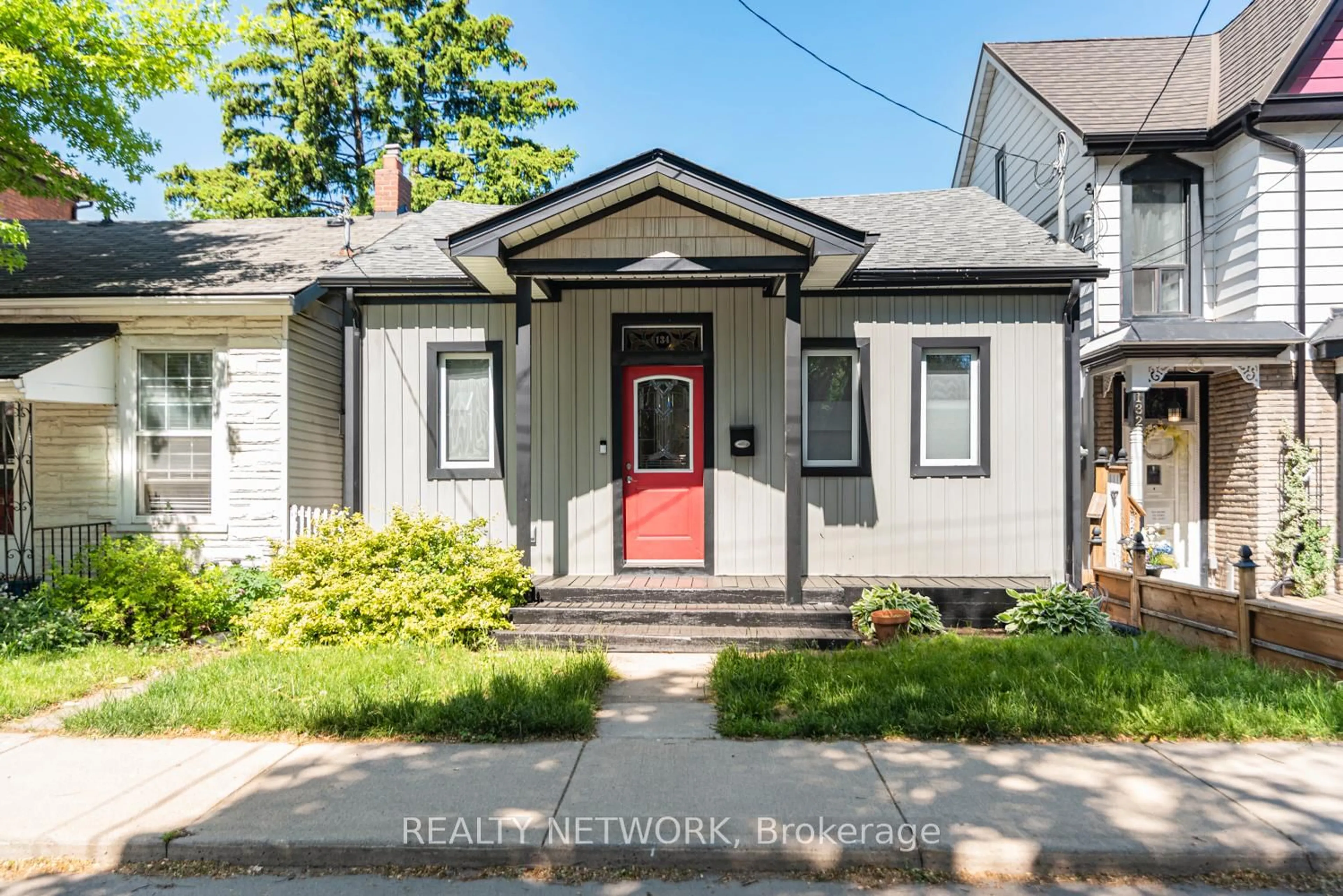 Unknown for 134 Erie Ave, Hamilton Ontario L8N 2W8