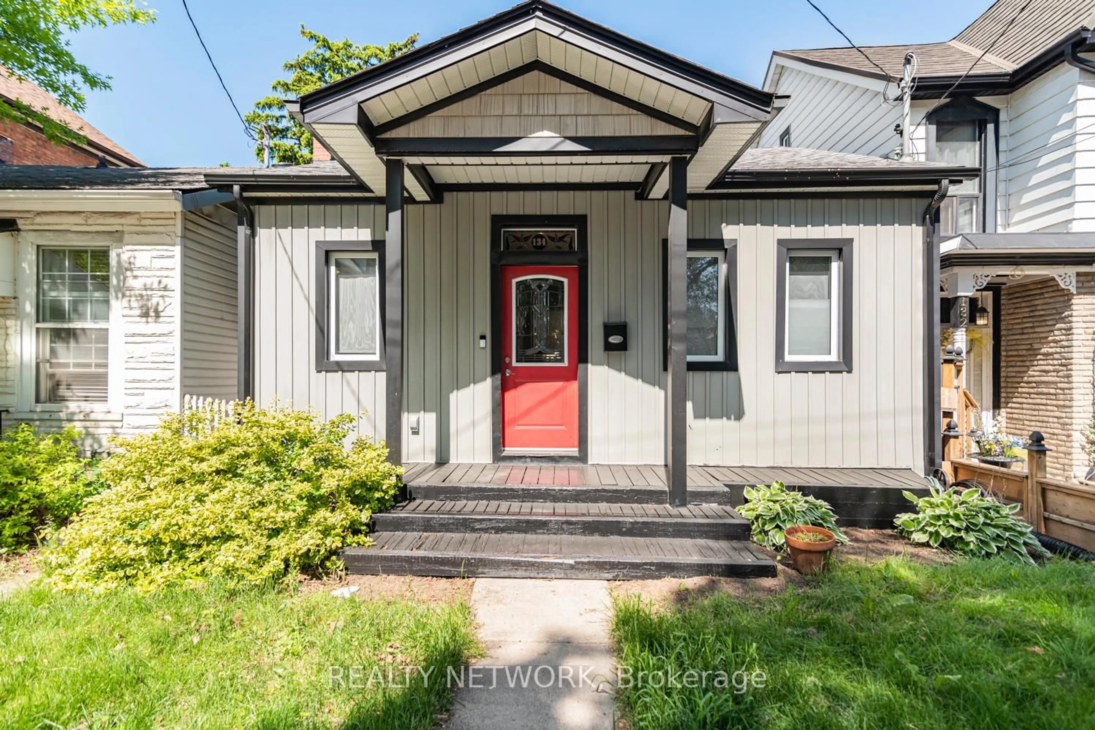 Unknown for 134 Erie Ave, Hamilton Ontario L8N 2W8