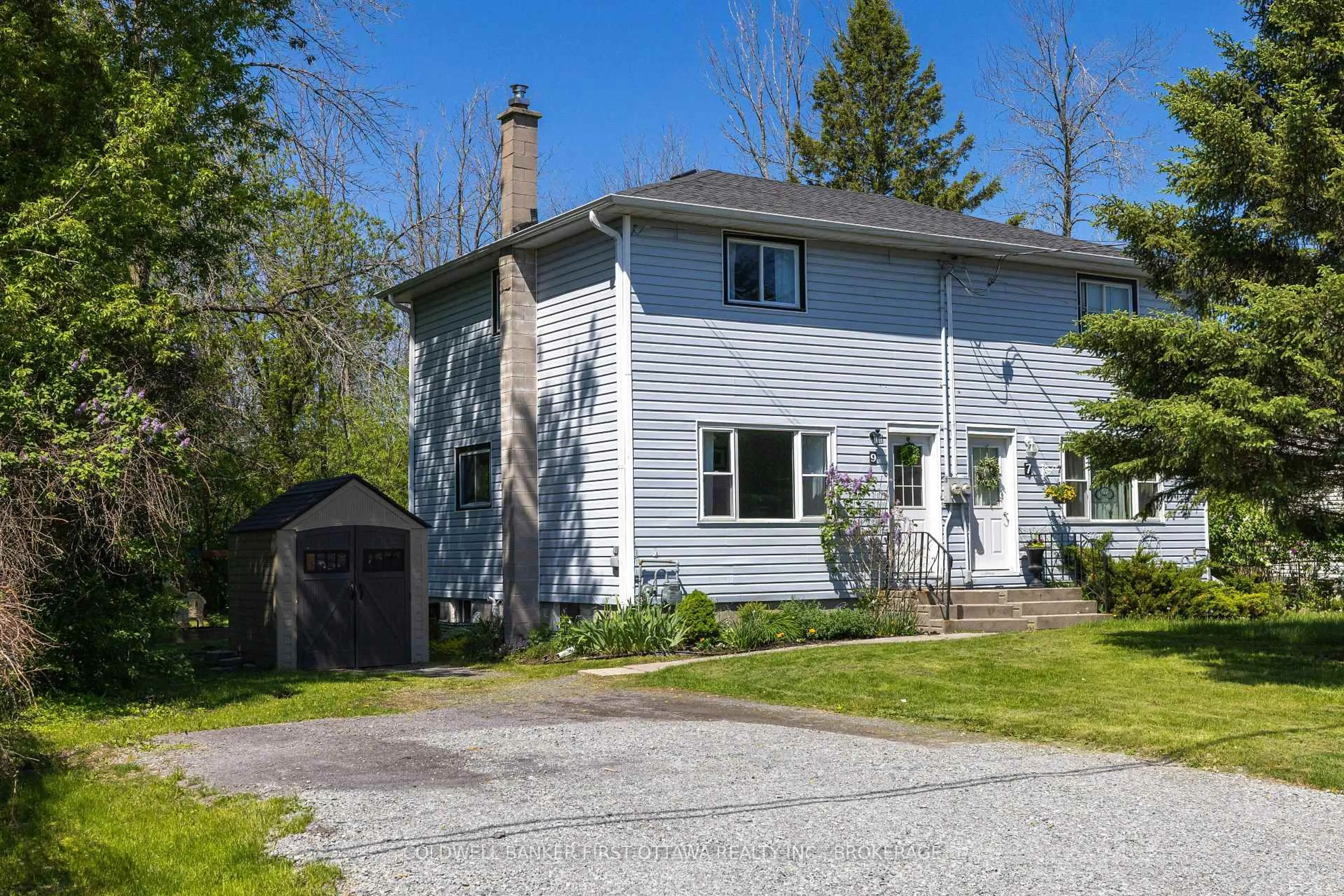 Unknown for 9 Creighton Dr, Bissett Creek Ontario K0H 2H0