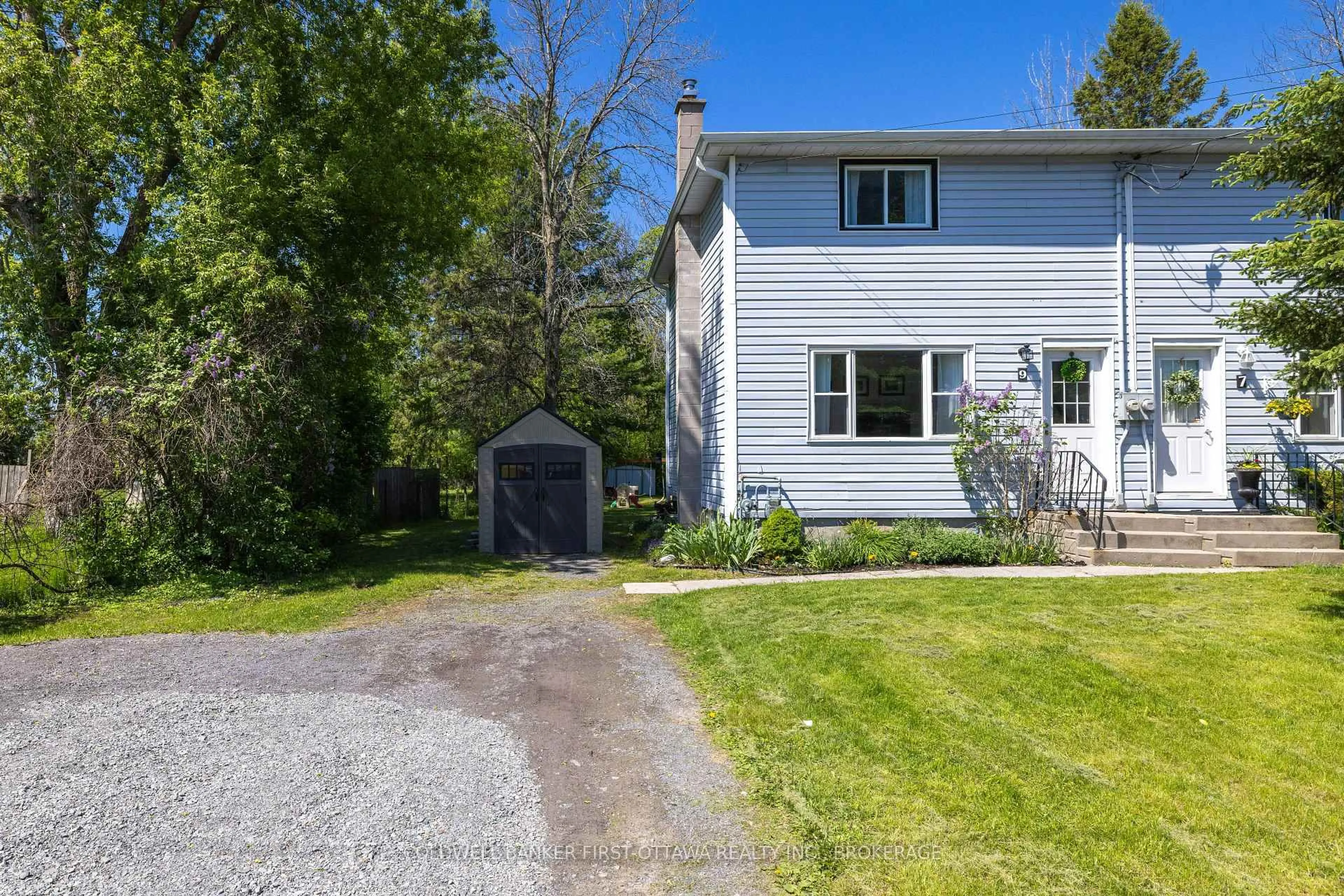 A pic from outside/outdoor area/front of a property/back of a property/a pic from drone, street for 9 Creighton Dr, Bissett Creek Ontario K0H 2H0