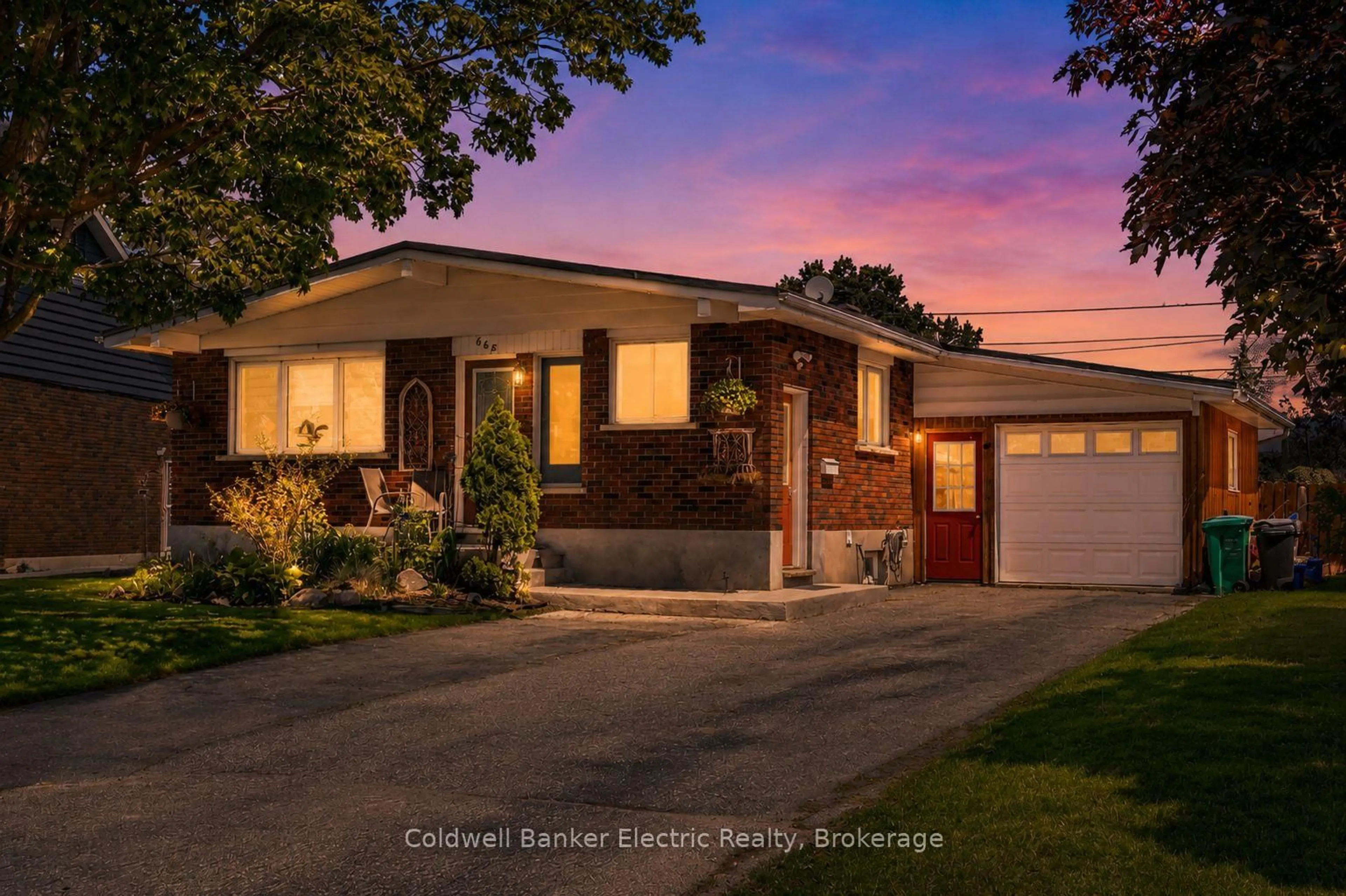 Home with brick exterior material, street for 668 Barbara Cres, Peterborough Ontario K9J 3X5