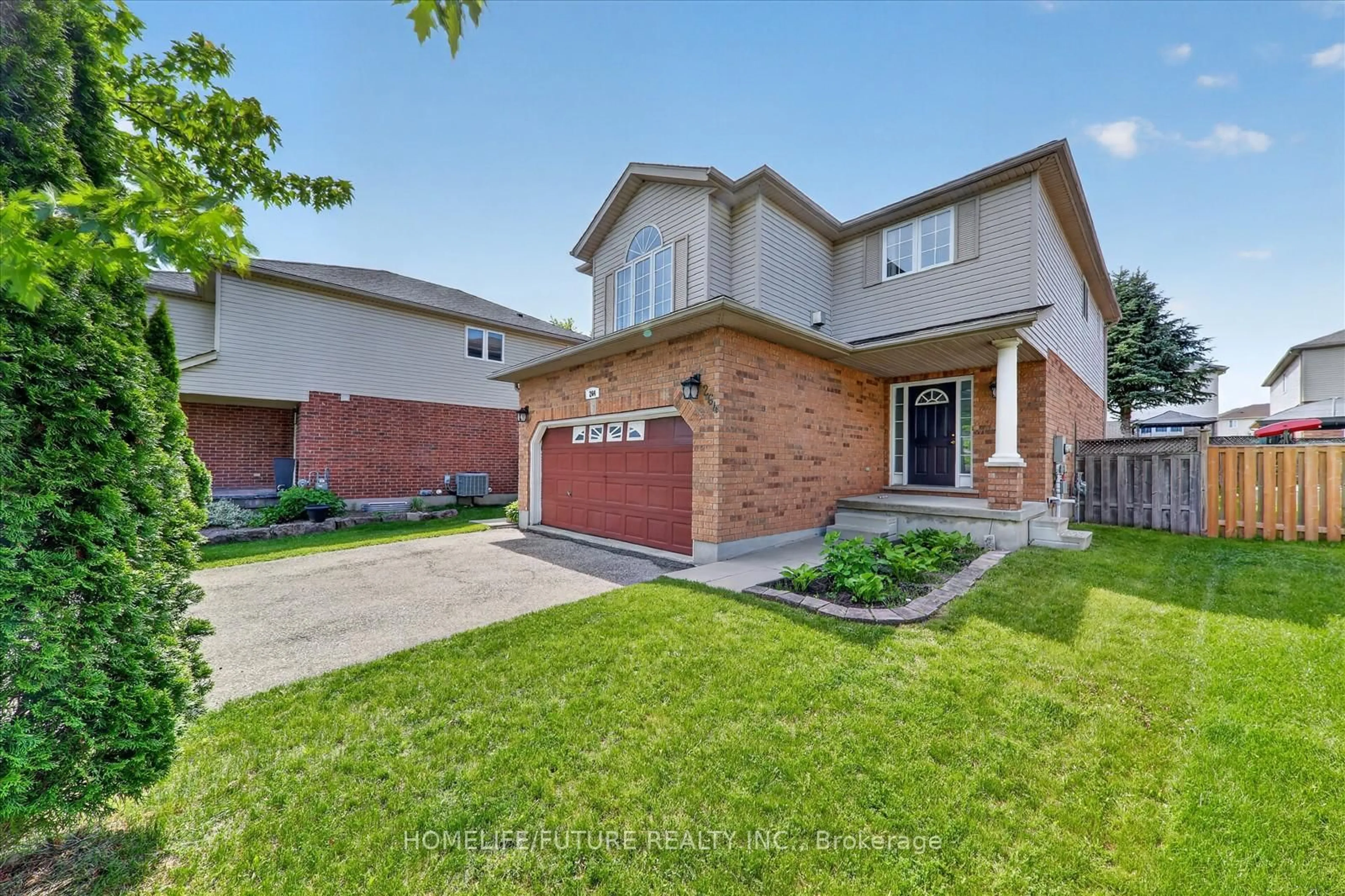 Home with brick exterior material, street for 264 Holbeach Crt, Waterloo Ontario N2J 4Y7