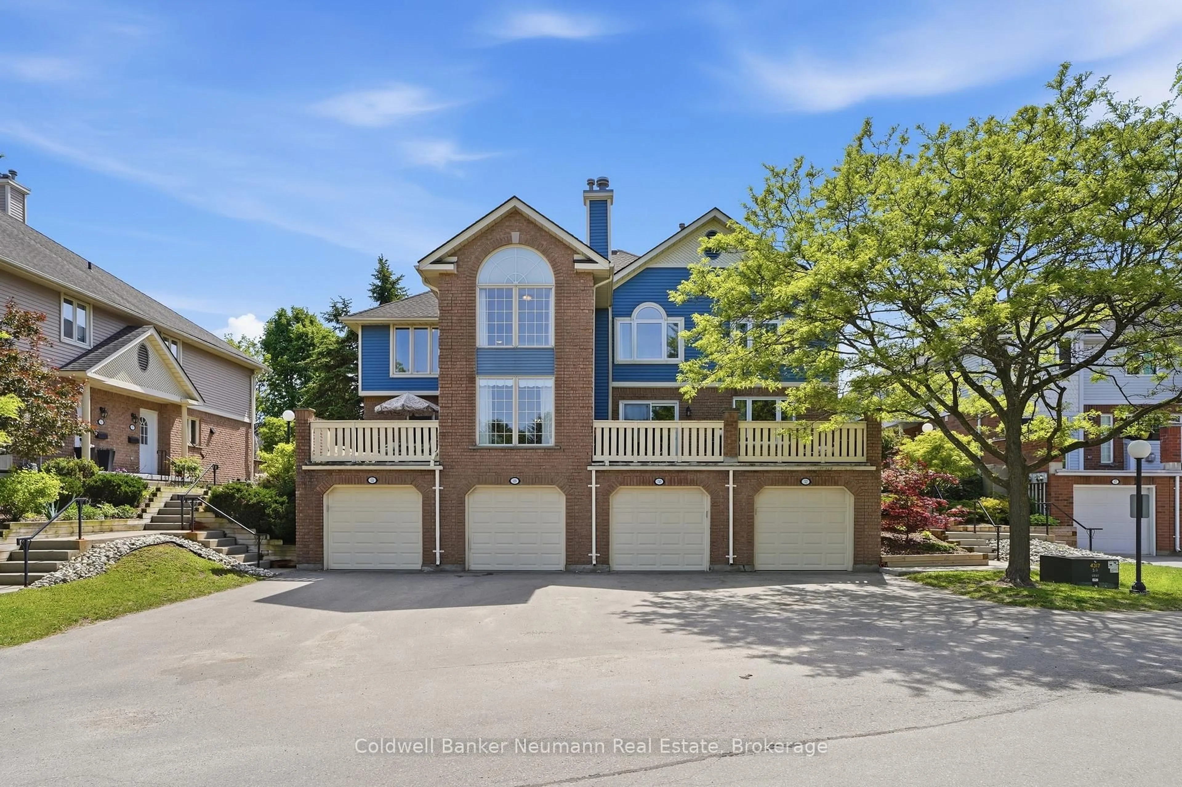 A pic from outside/outdoor area/front of a property/back of a property/a pic from drone, unknown for 941 Gordon St #49, Guelph Ontario N1G 4R9