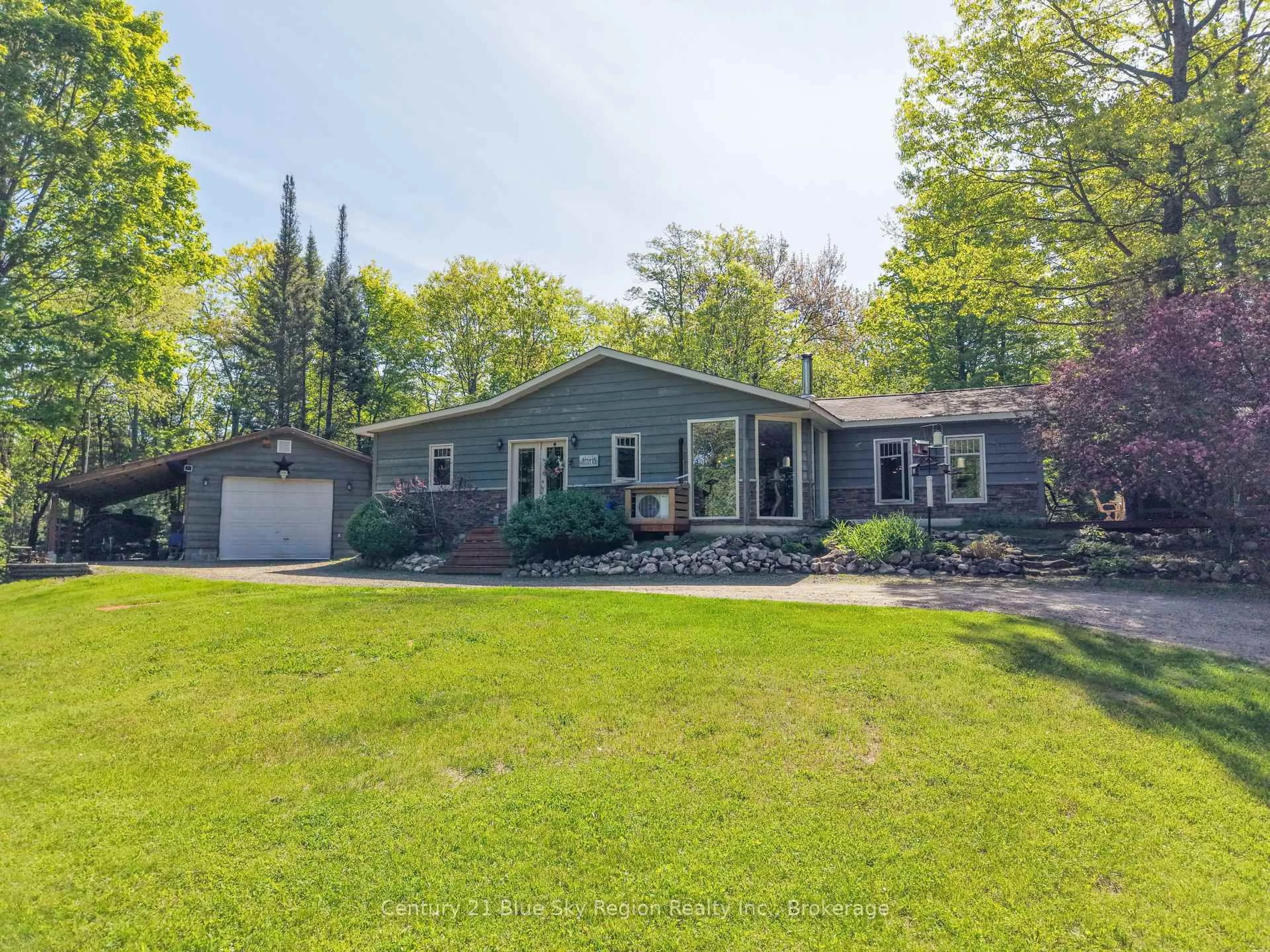 Home with vinyl exterior material, street for 194 Palangio Rd, Bonfield Ontario P0H 1E0