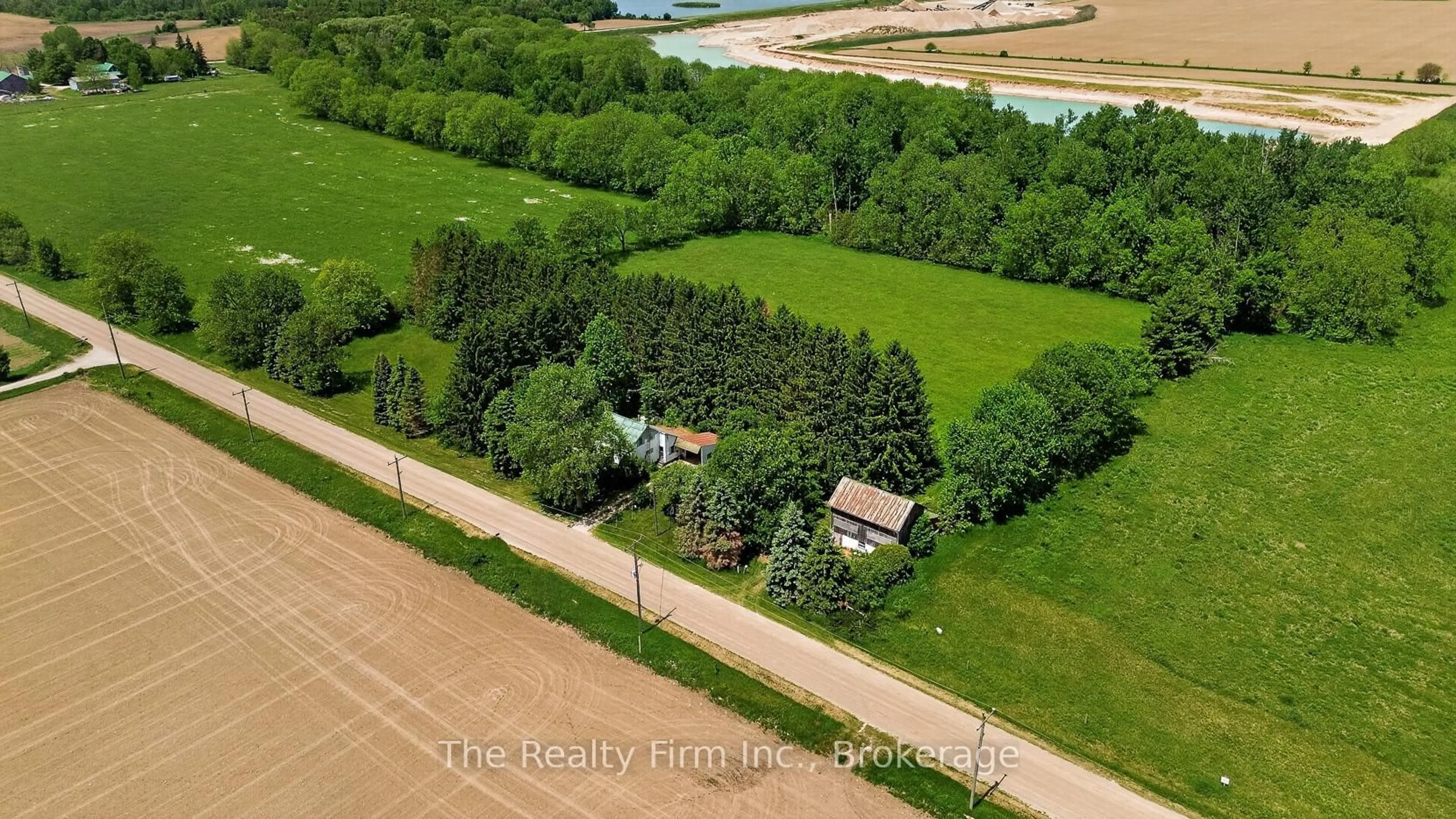 A pic from outside/outdoor area/front of a property/back of a property/a pic from drone, unknown for 662753 Road 66 Rd, Zorra Ontario N5C 3J6