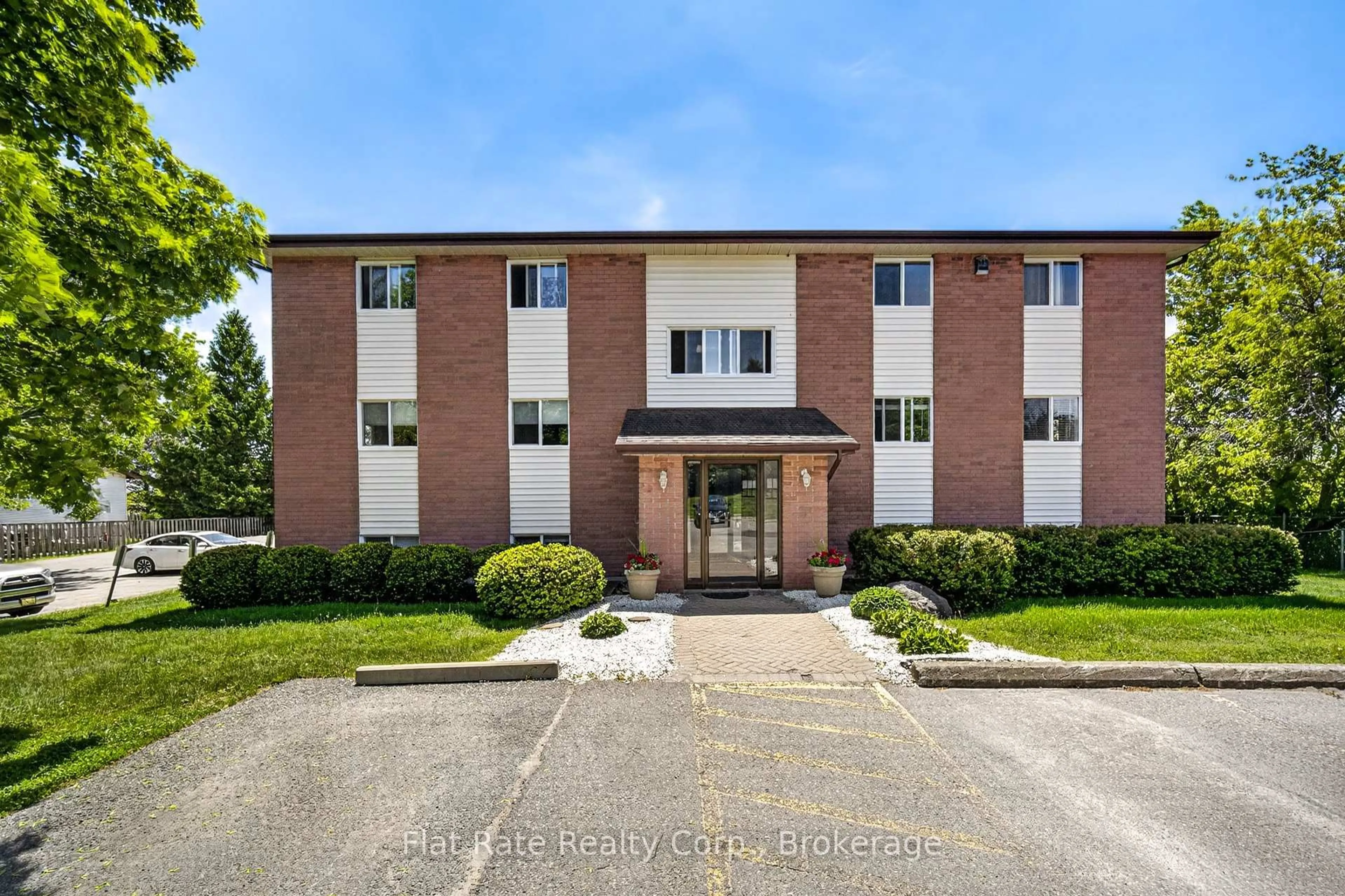 Unknown for 1429 Clearview Dr #101, Peterborough Ontario K9K 1X8