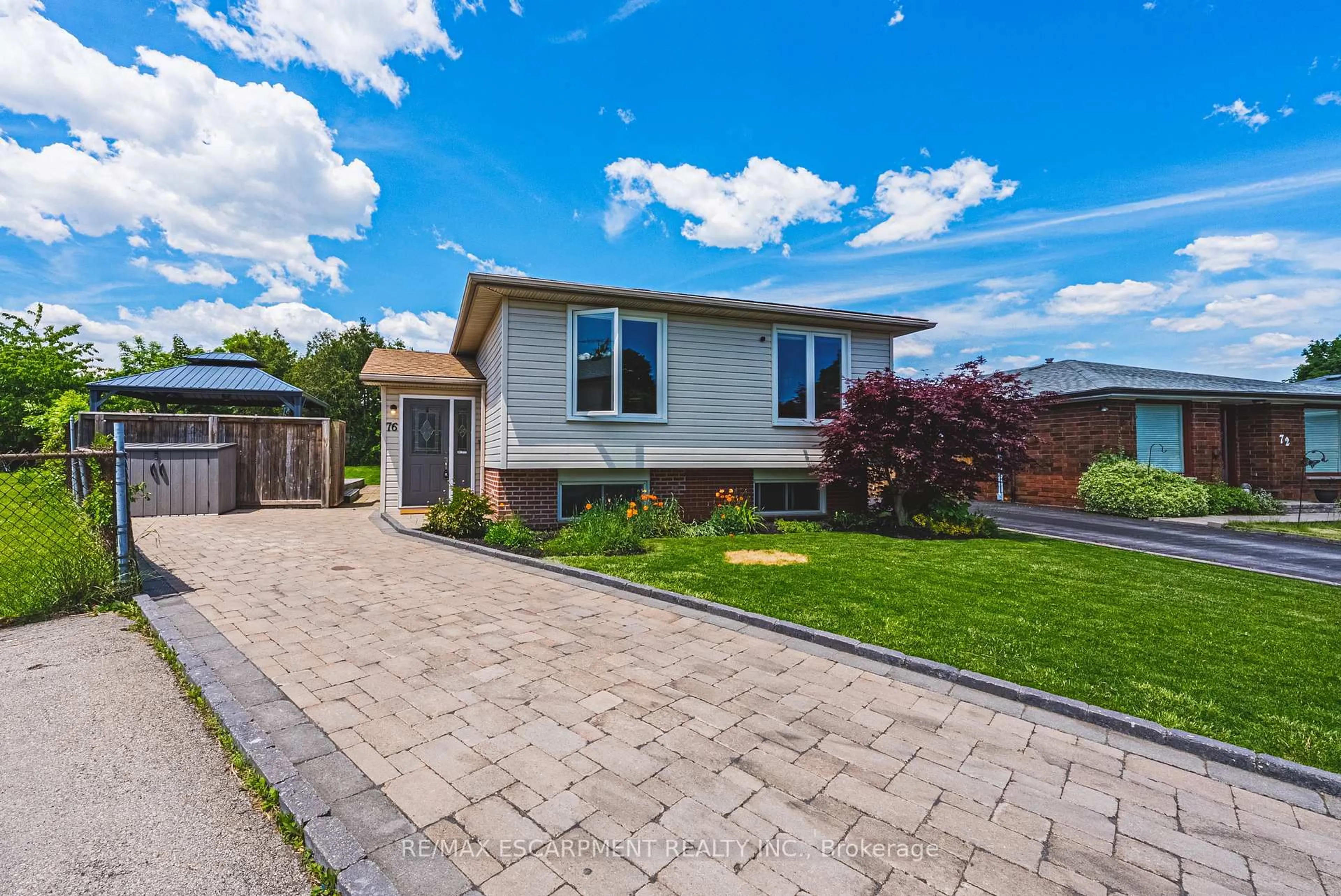 Home with brick exterior material, street for 76 Boston Cres, Hamilton Ontario L8T 4N2