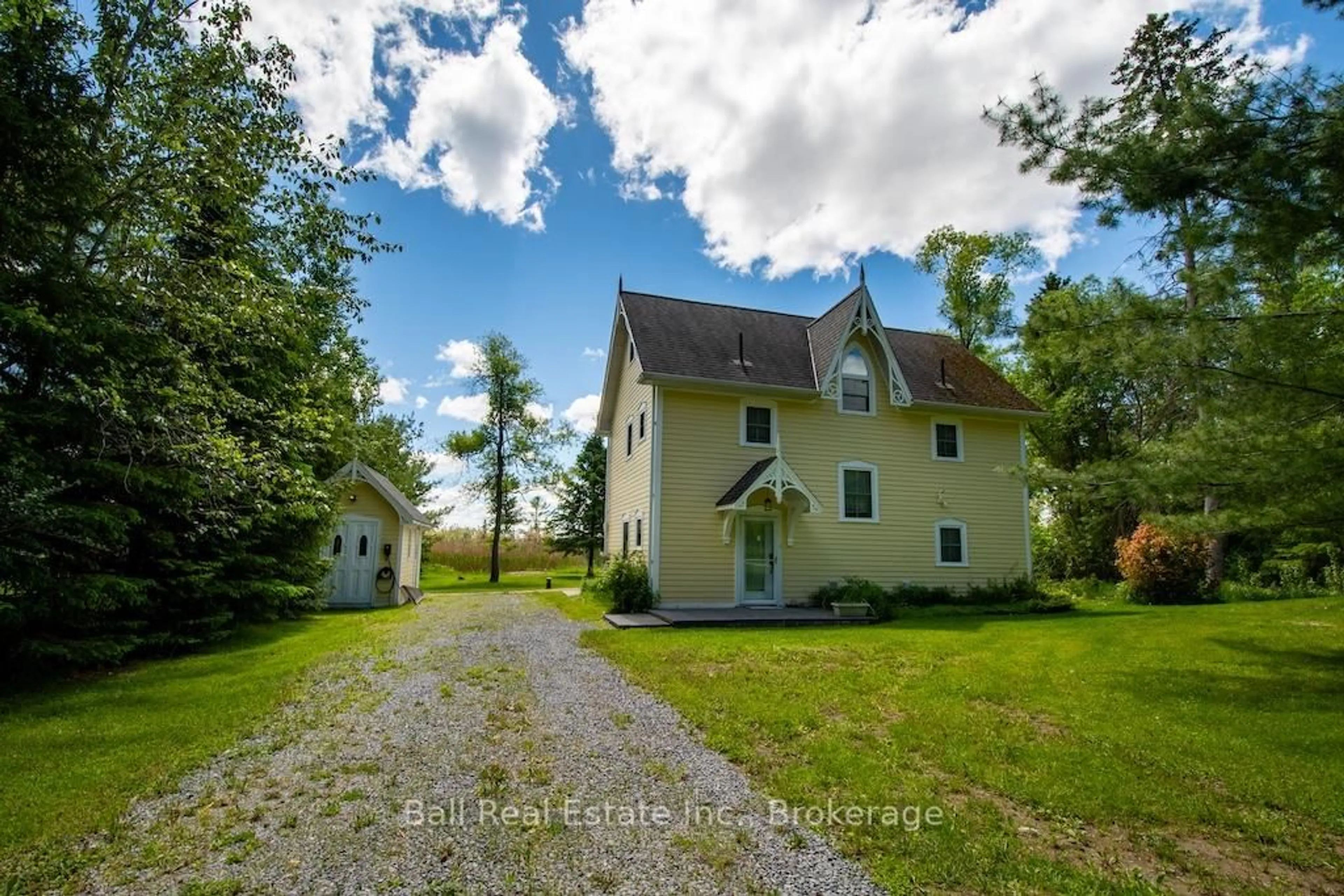 A pic from outside/outdoor area/front of a property/back of a property/a pic from drone, unknown for 322 Lake Rd, Trent Hills Ontario K0K 2M0